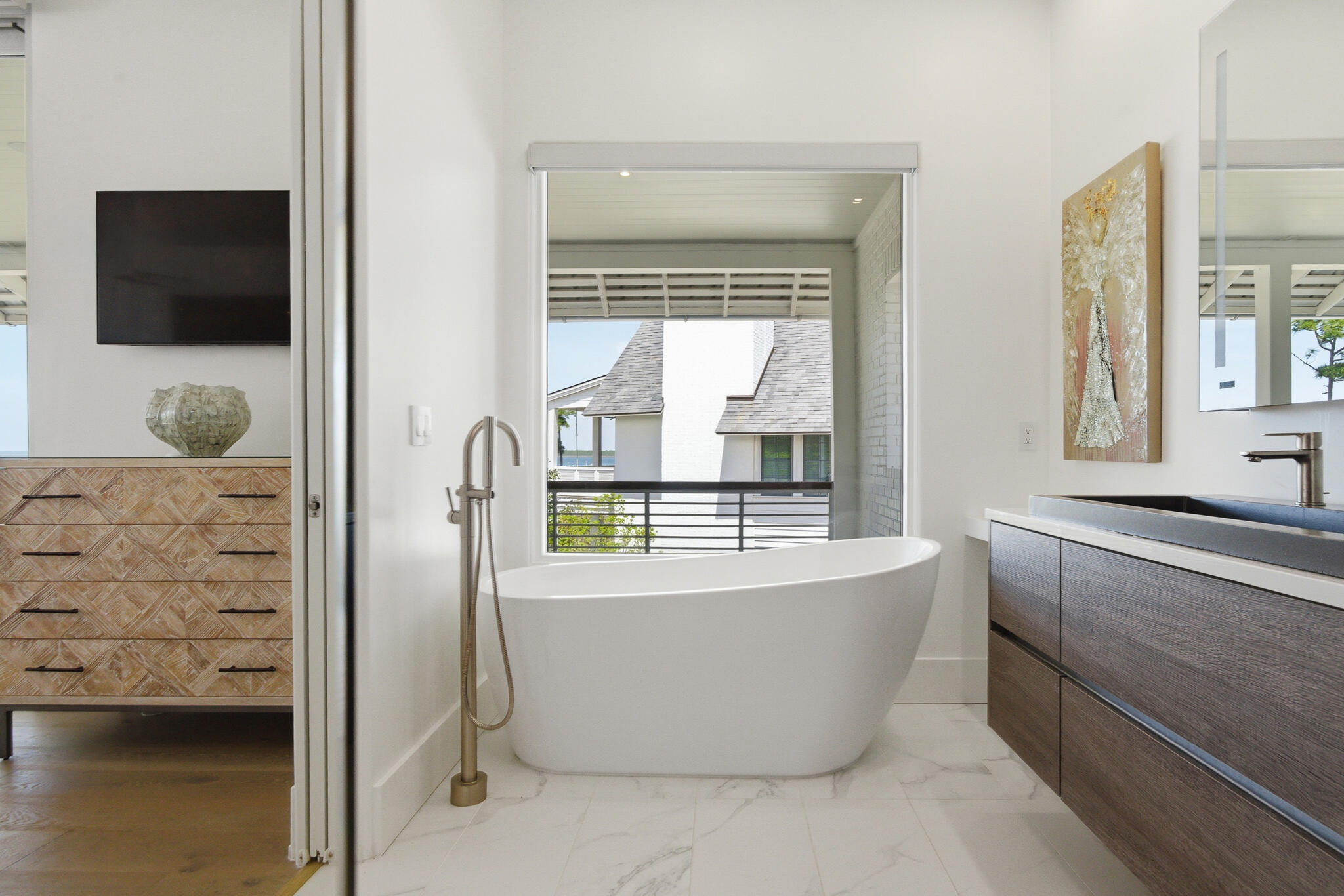 CHURCHILL OAKS - Residential