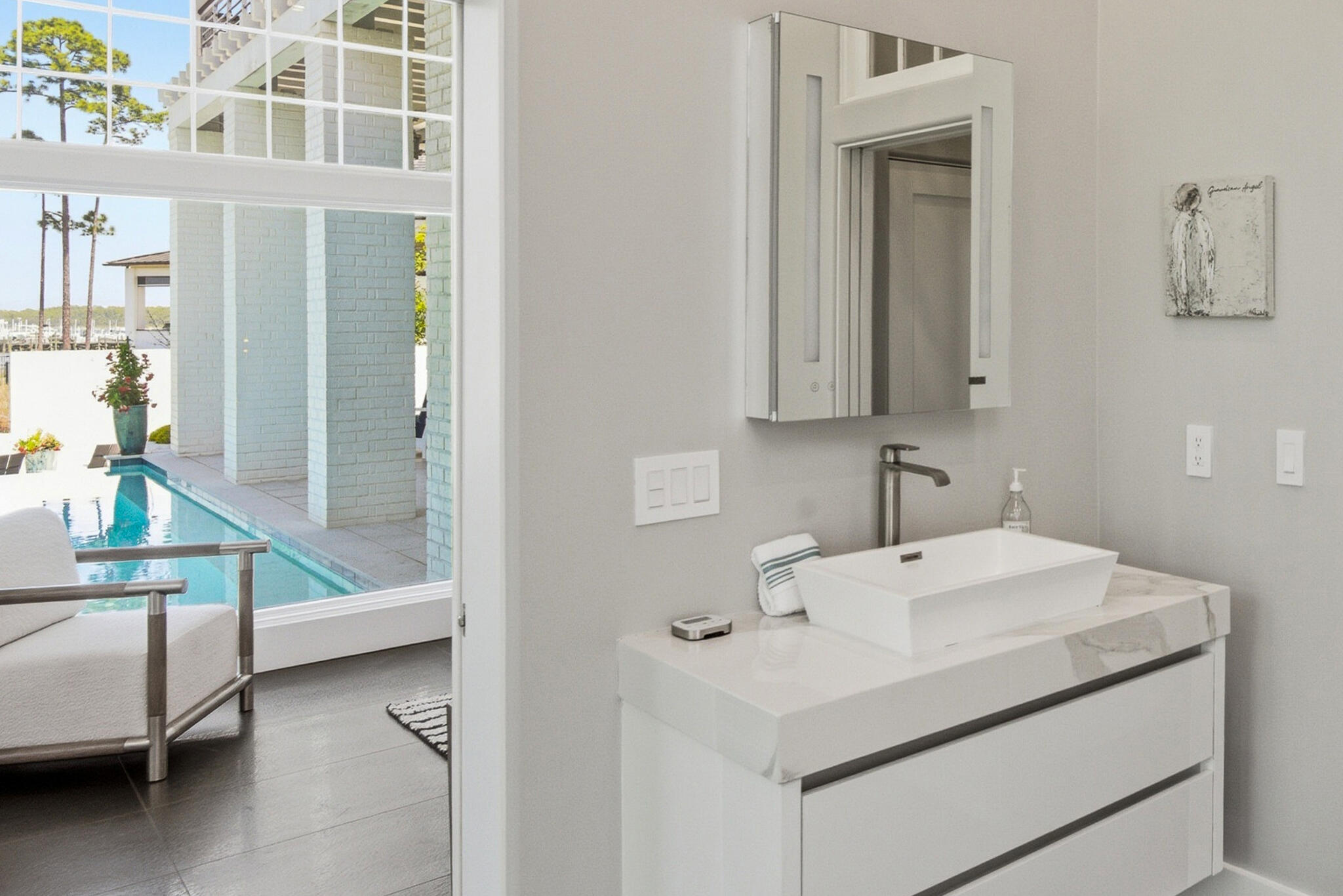 CHURCHILL OAKS - Residential