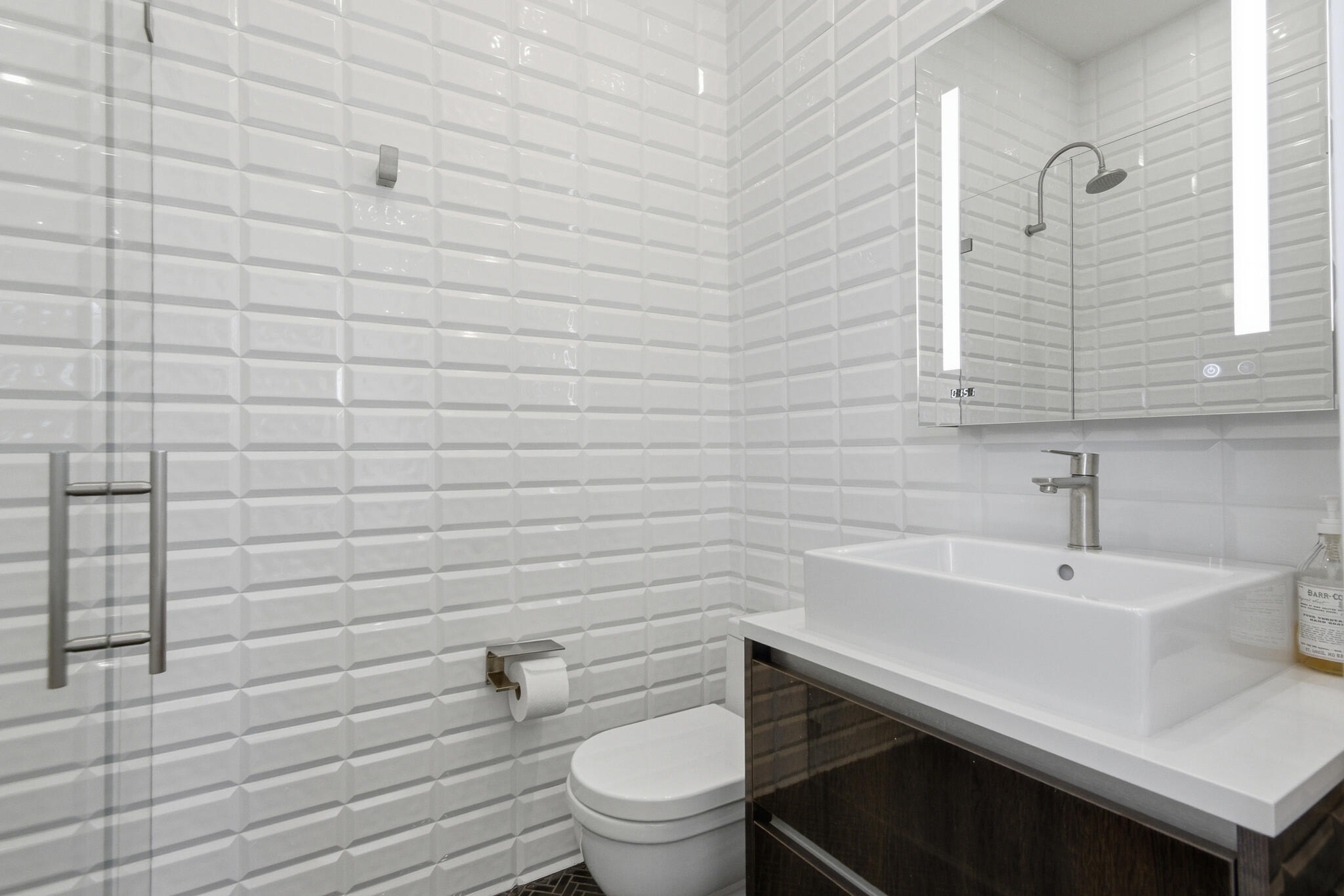 CHURCHILL OAKS - Residential