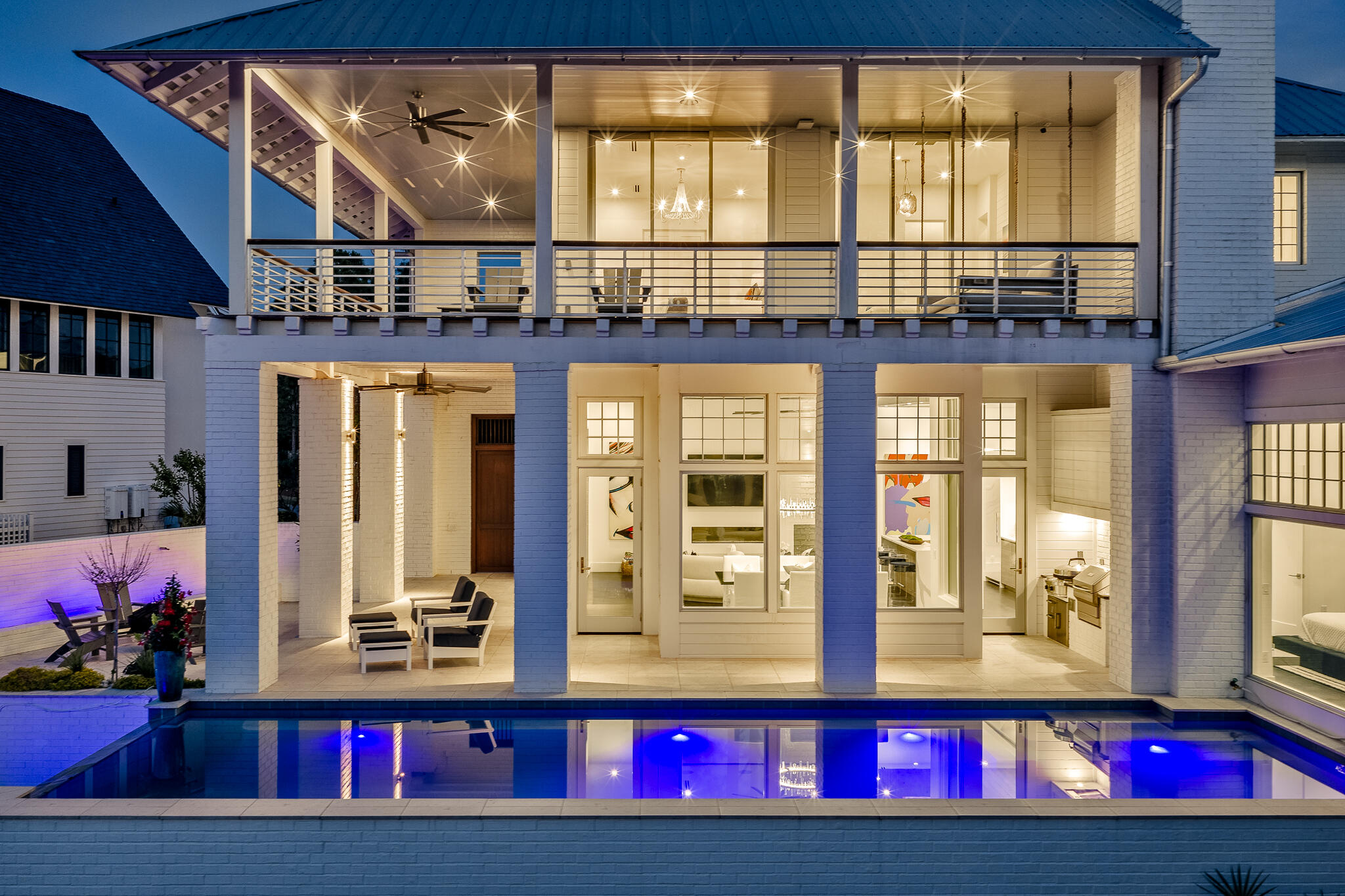 CHURCHILL OAKS - Residential