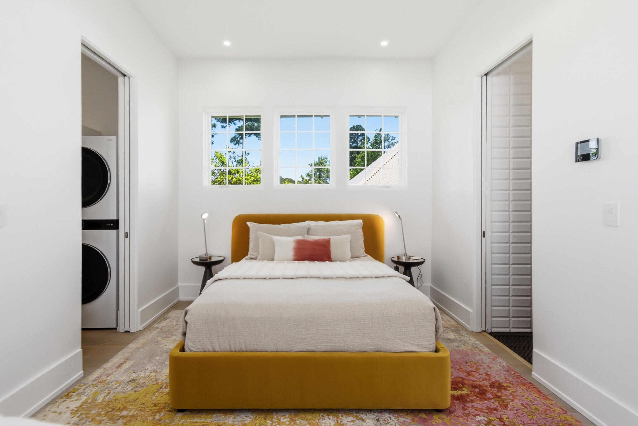 CHURCHILL OAKS - Residential