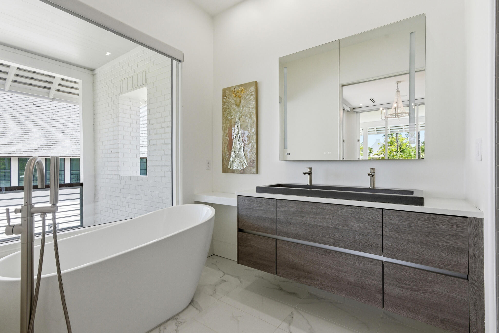 CHURCHILL OAKS - Residential