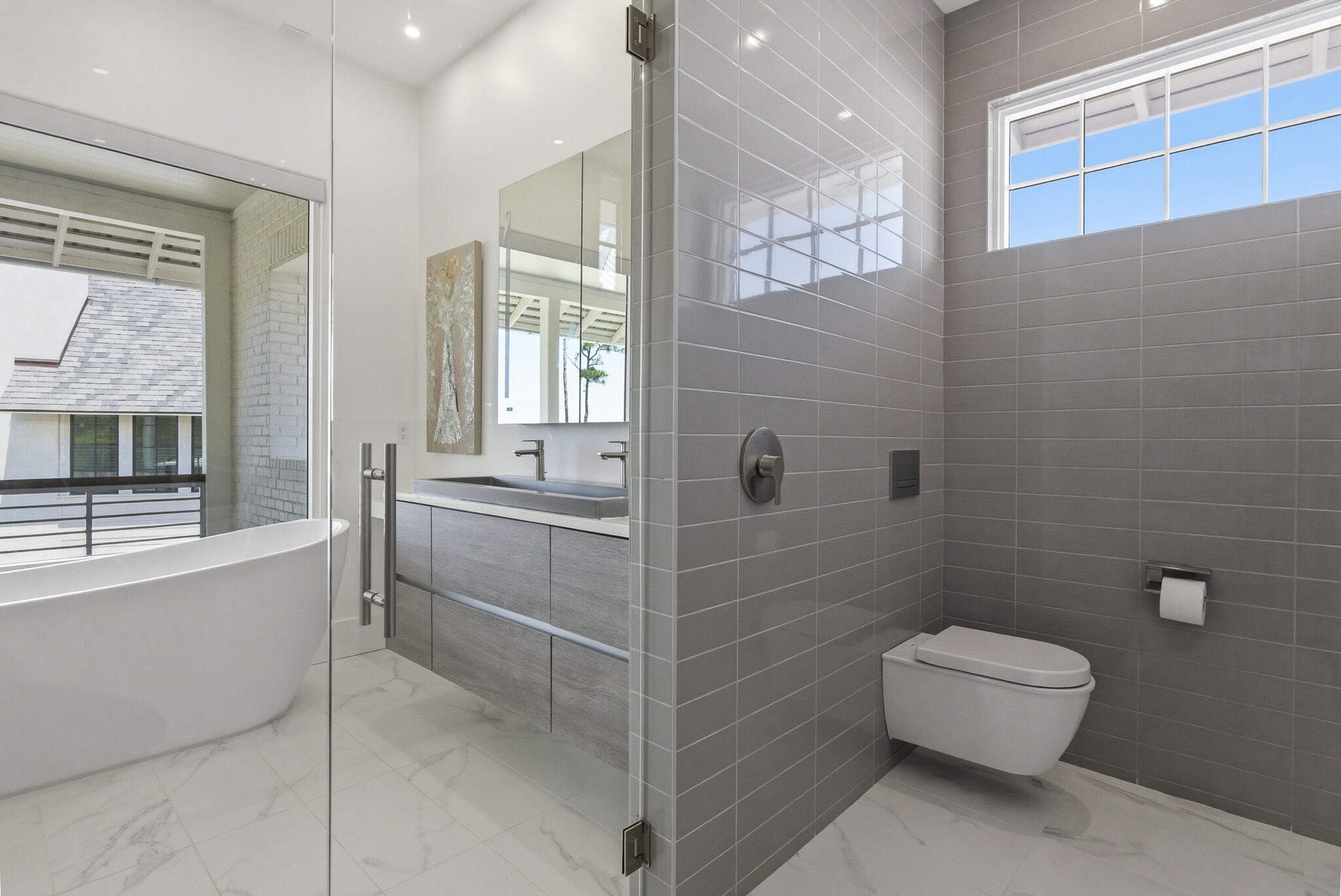 CHURCHILL OAKS - Residential