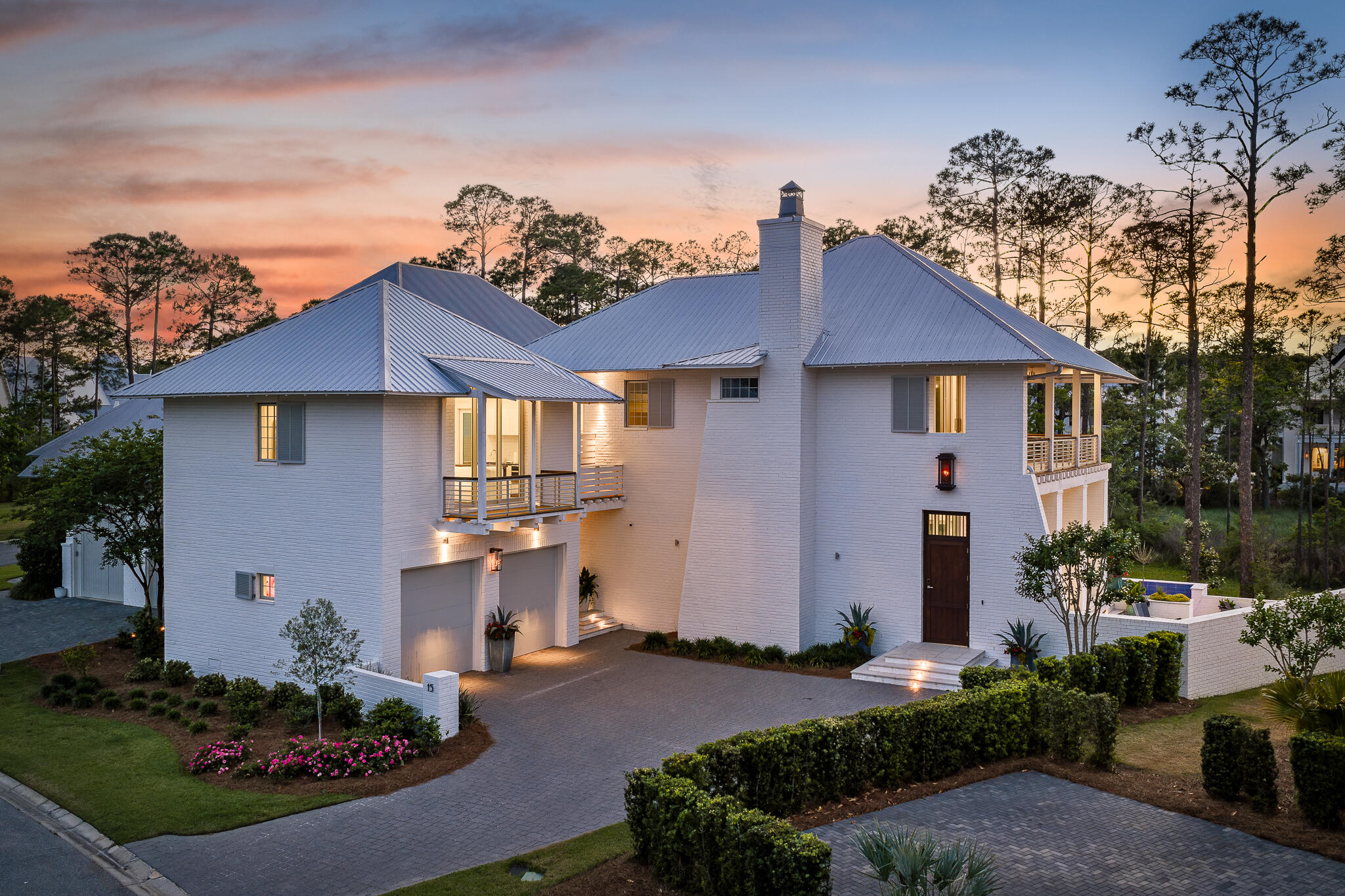 CHURCHILL OAKS - Residential