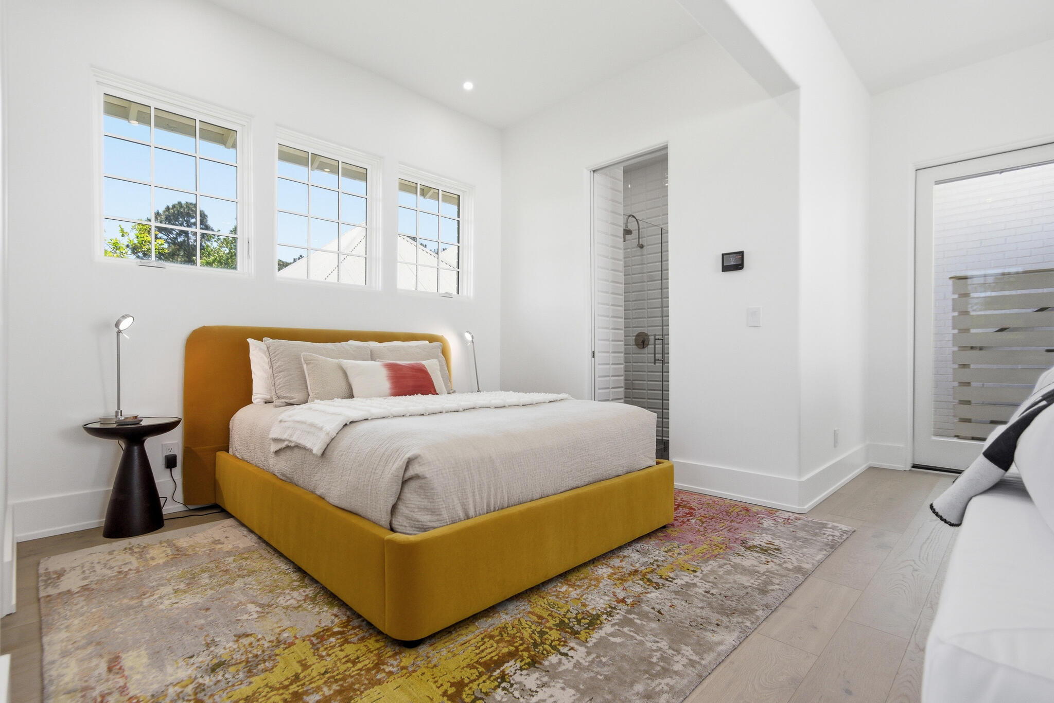 CHURCHILL OAKS - Residential