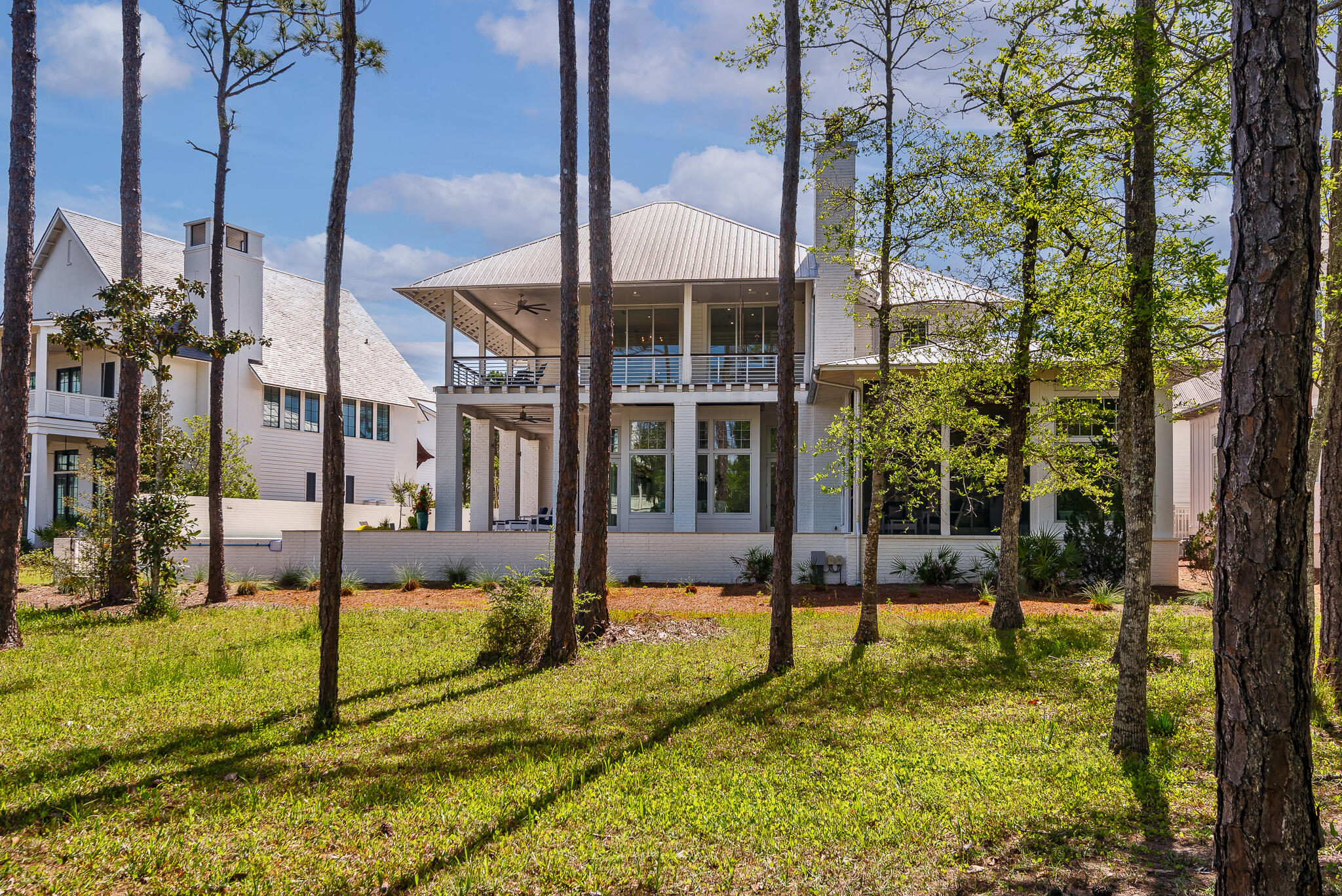 CHURCHILL OAKS - Residential