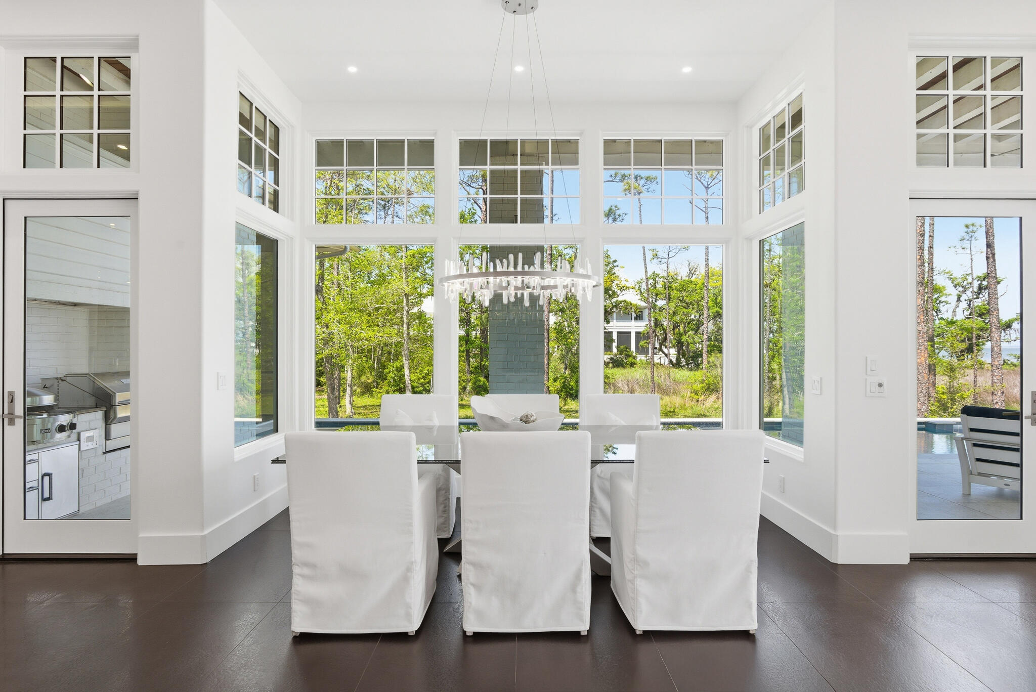 CHURCHILL OAKS - Residential