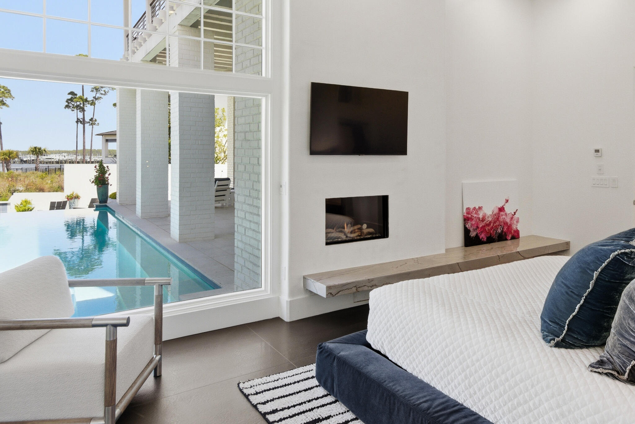 CHURCHILL OAKS - Residential