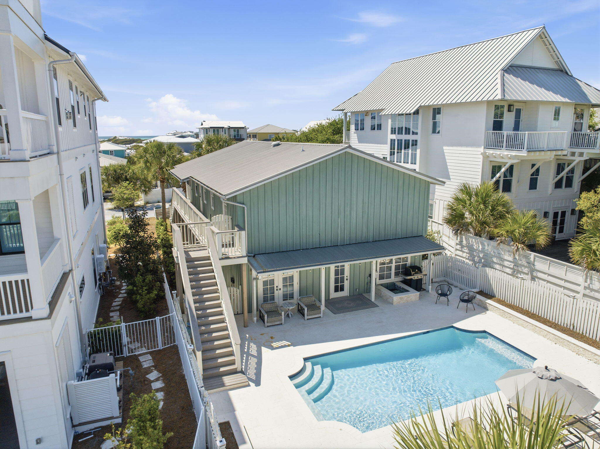 GRAYTON BEACH - Residential