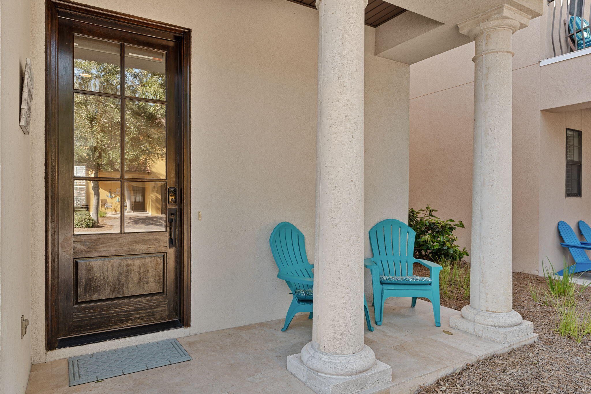 VILLA LAGO - Residential