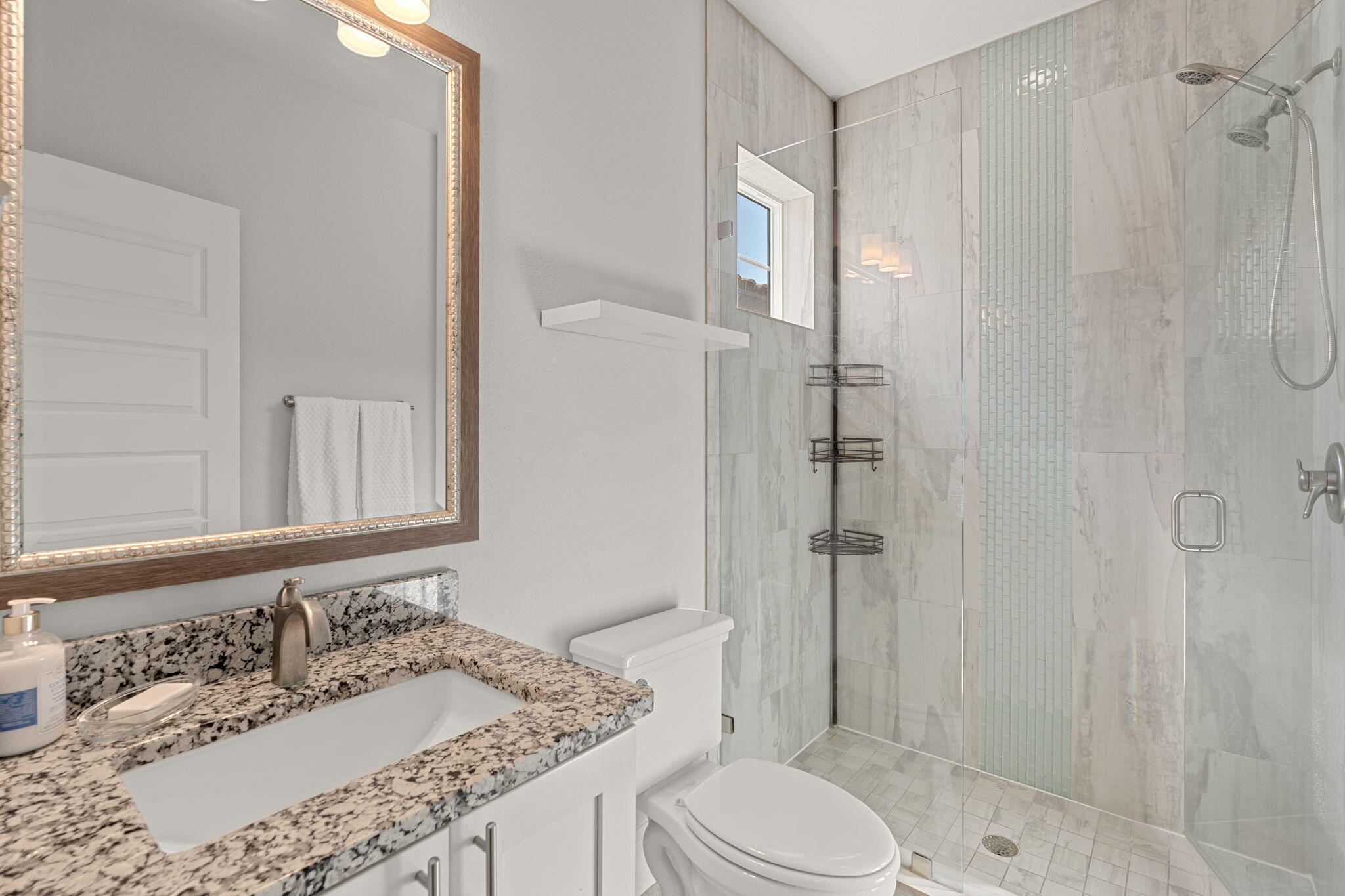 VILLA LAGO - Residential