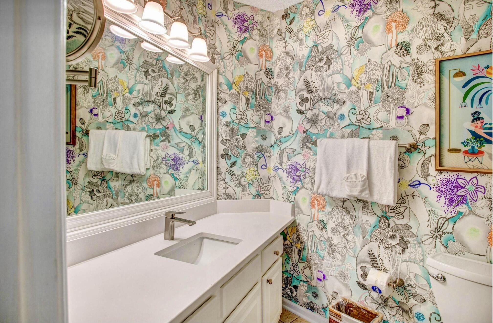 CRYSTAL VILLAGE II CONDO PH 1 - Residential Lease