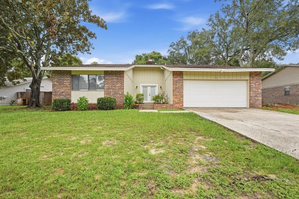 644 CARIBBEAN WAY, NICEVILLE, FL 32578 - Image eb74aceebe5d08795f343b14fdf6cc90/1950464096