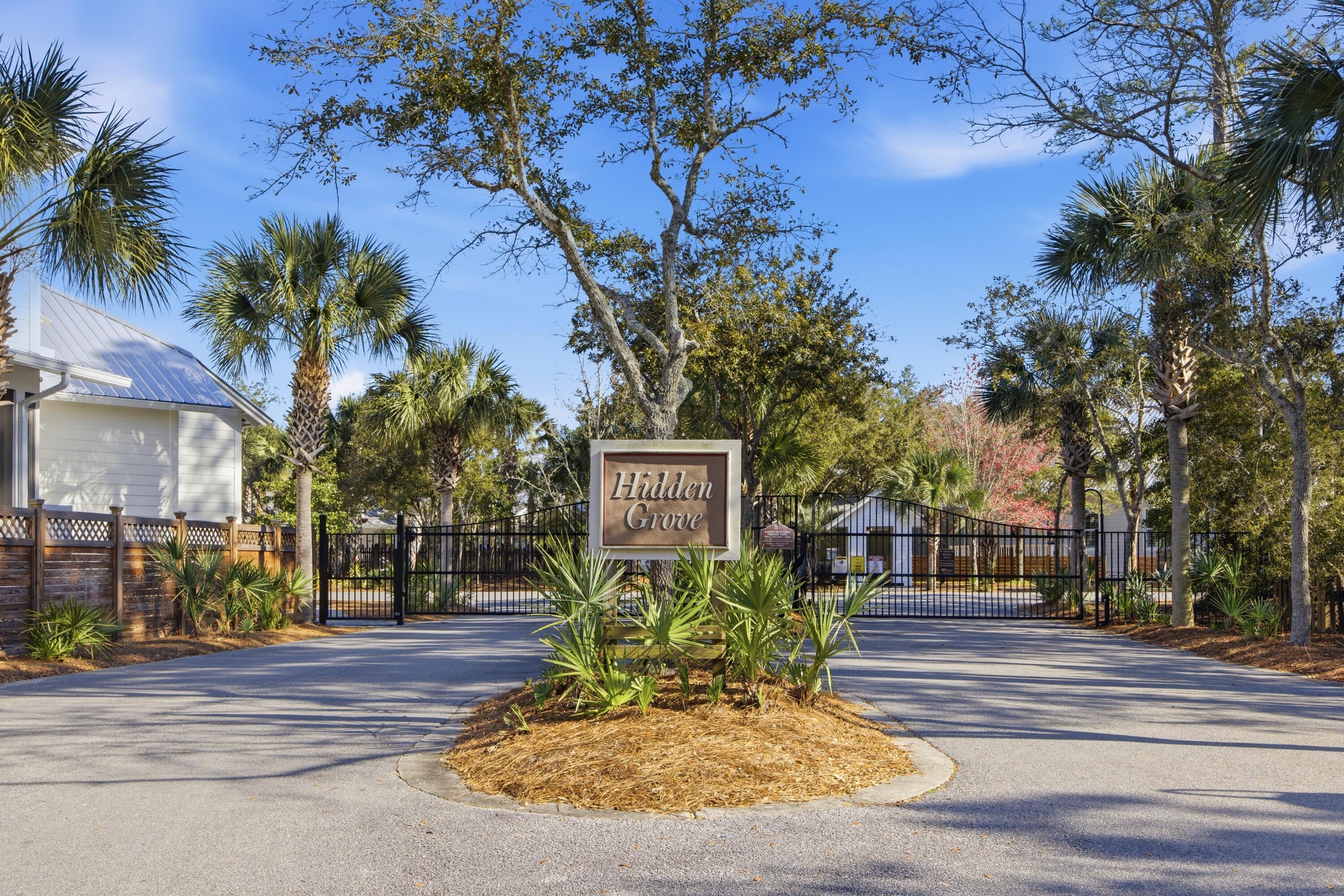 HIDDEN GROVE - Residential