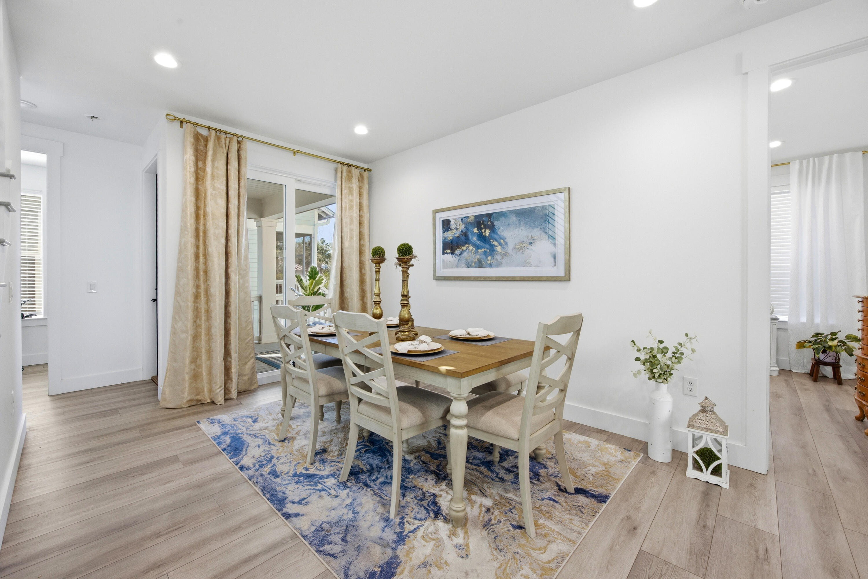 HIDDEN GROVE - Residential