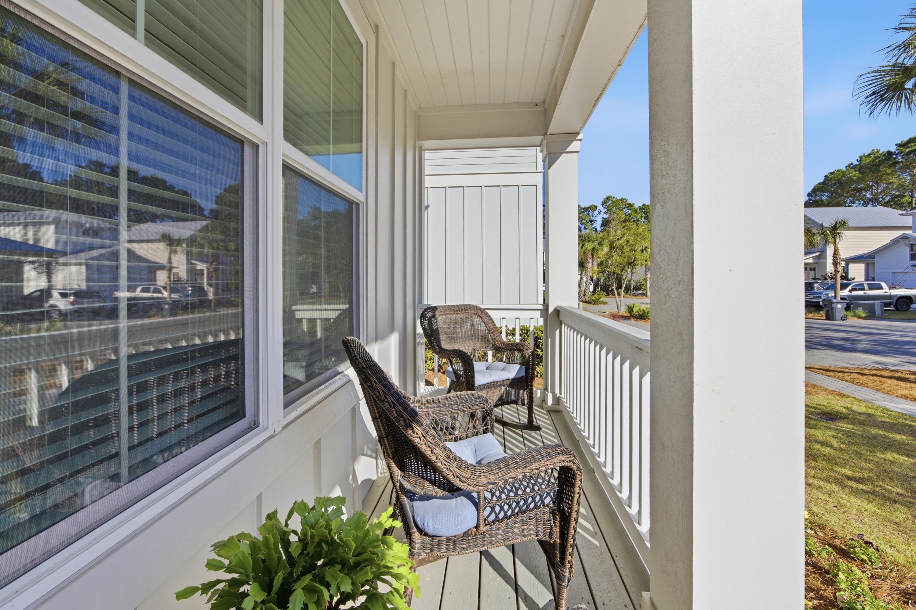 HIDDEN GROVE - Residential