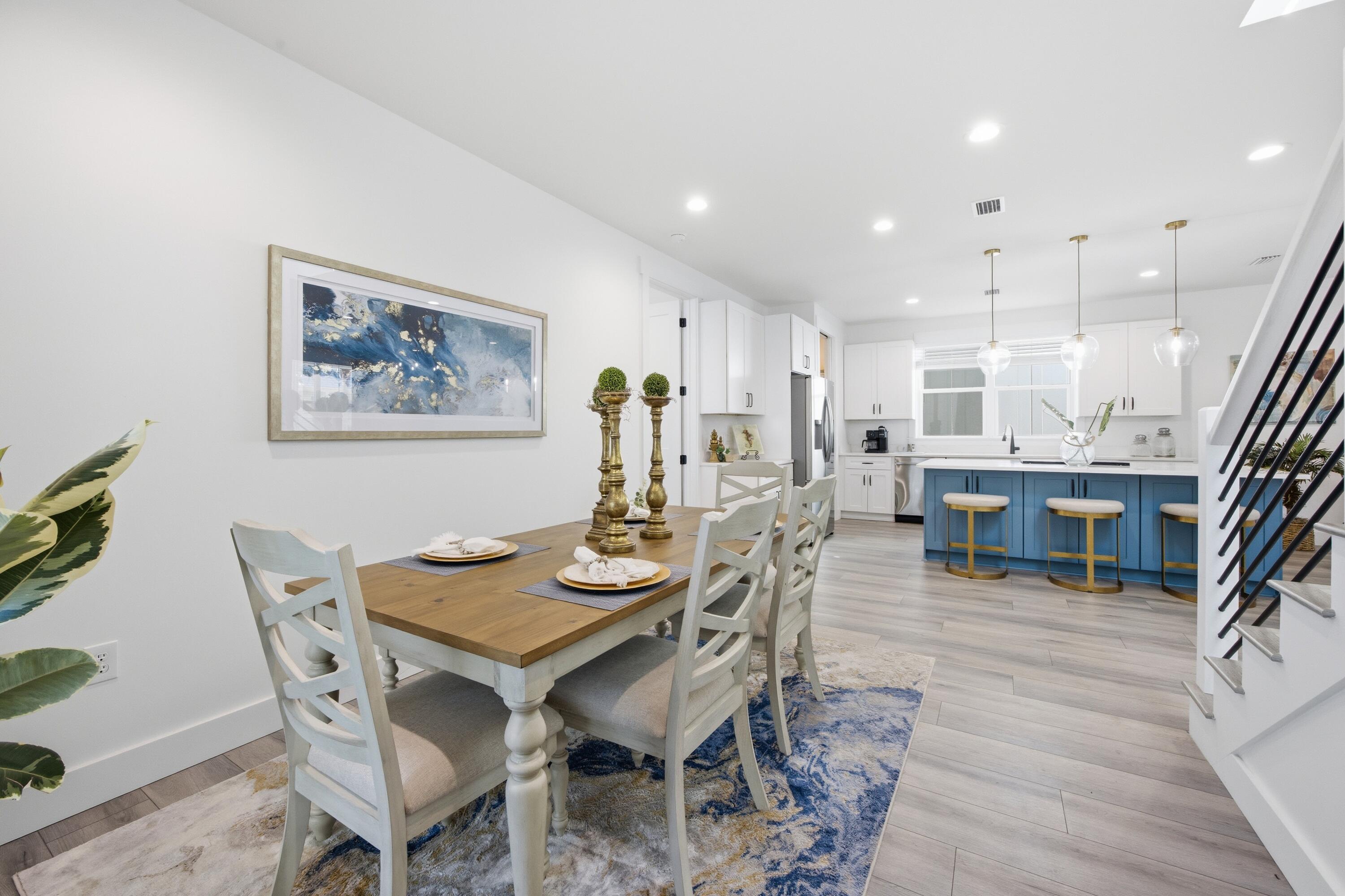 HIDDEN GROVE - Residential