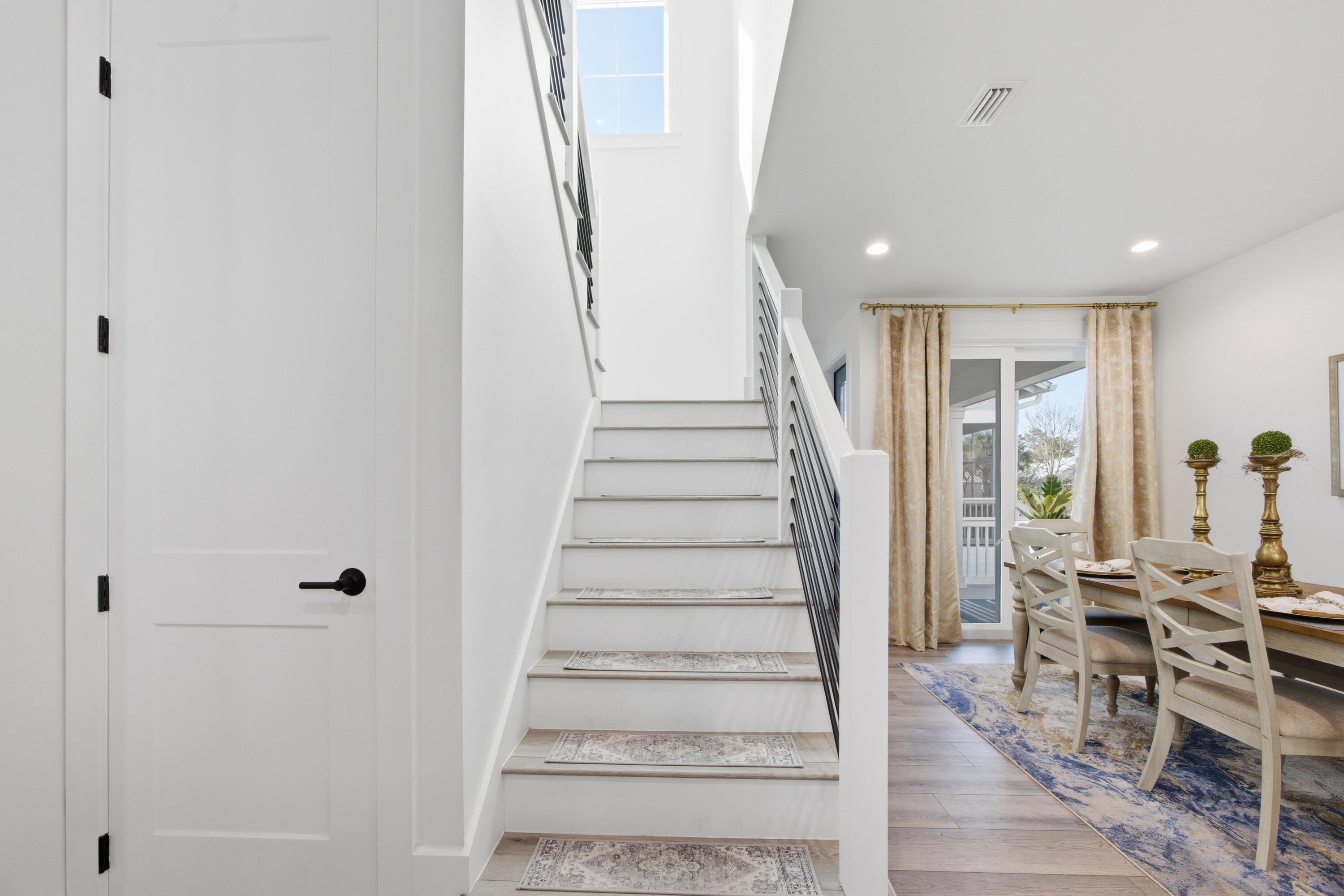 HIDDEN GROVE - Residential