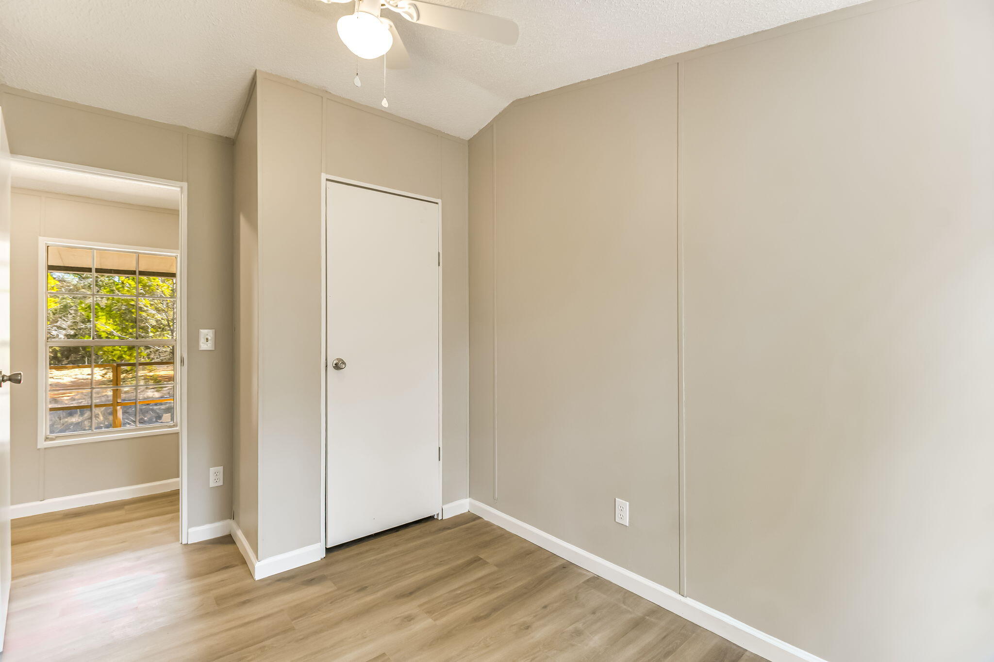 LAKE TANTARA 3 - Residential