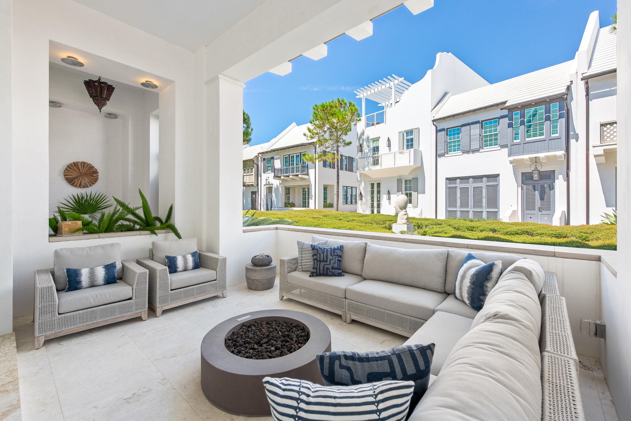 ALYS BEACH - Residential