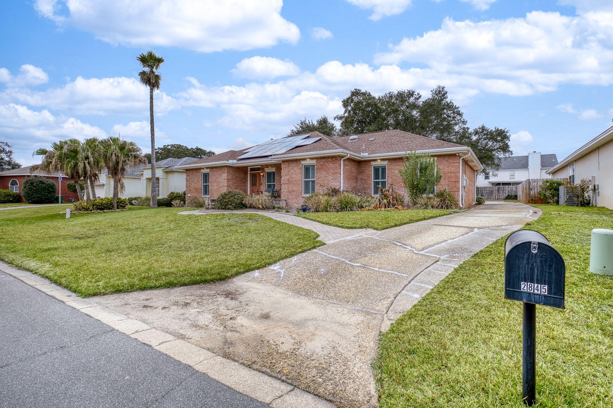 LAKE POINTE - Residential