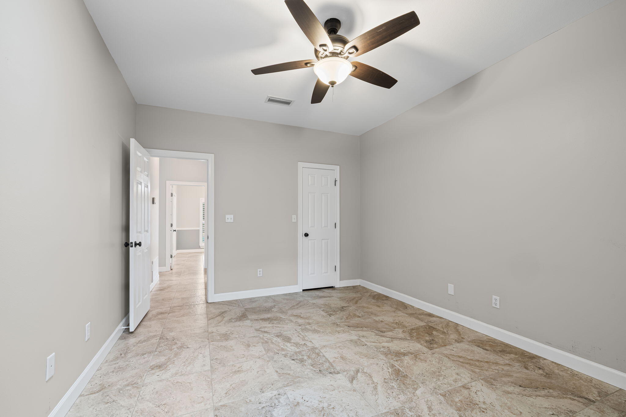 LAKE POINTE - Residential