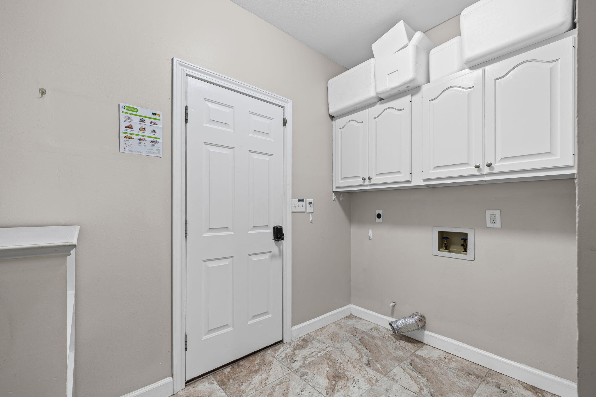 LAKE POINTE - Residential