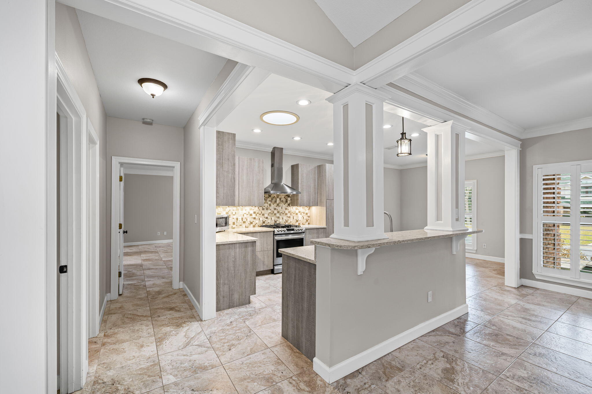 LAKE POINTE - Residential