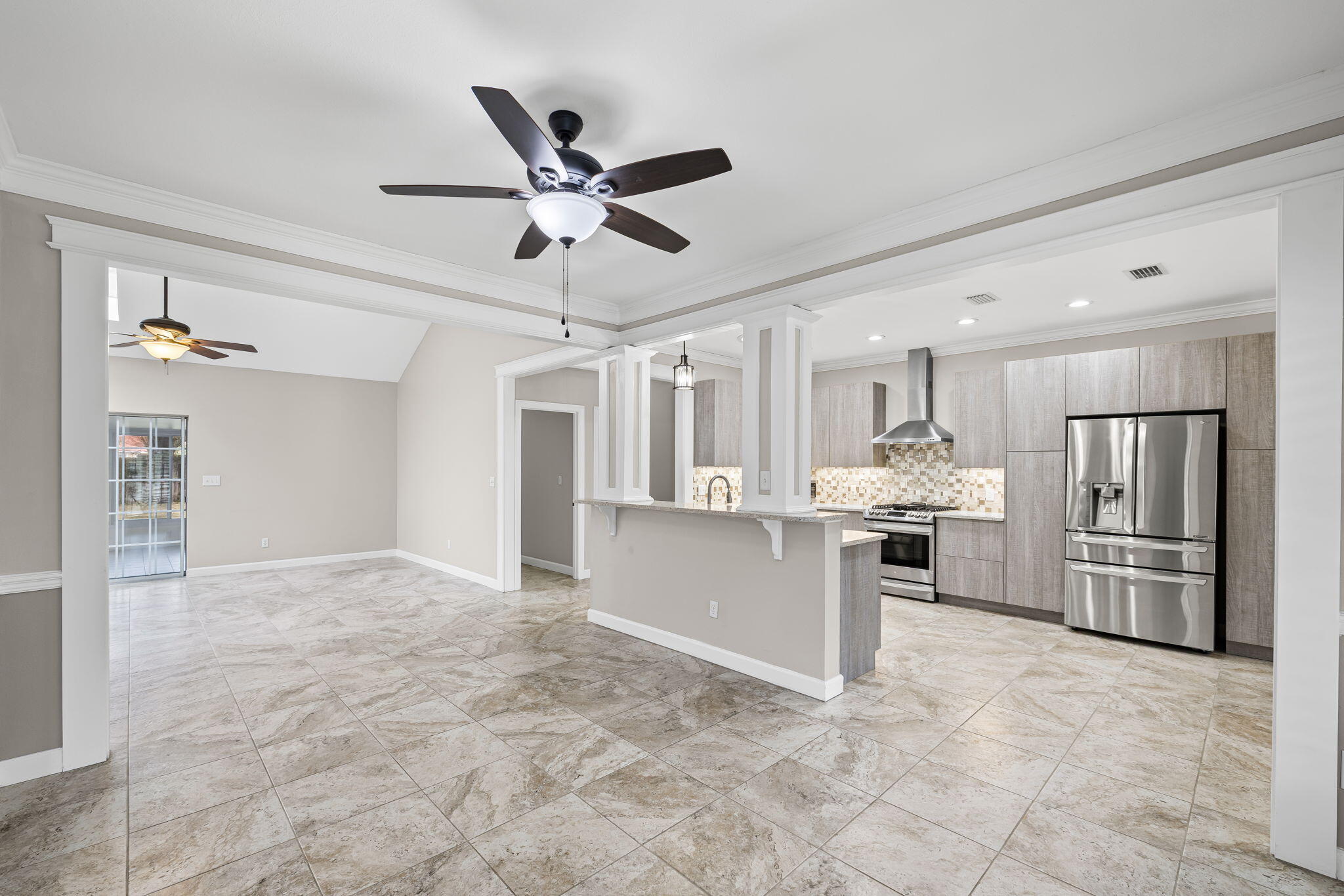 LAKE POINTE - Residential