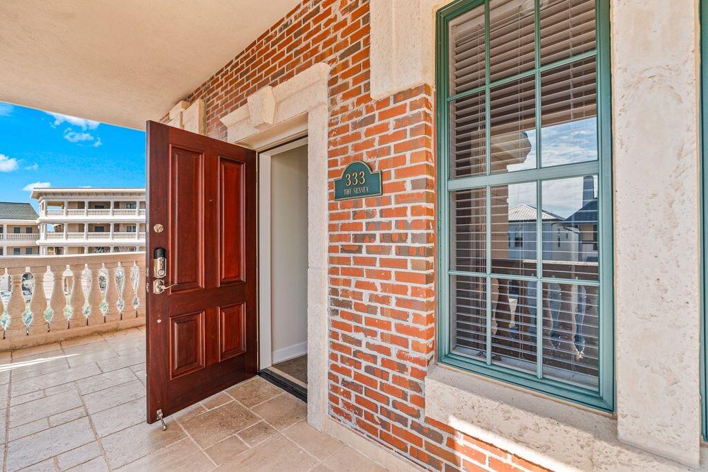 VILLAGE OF SOUTH WALTON BEACH - Residential