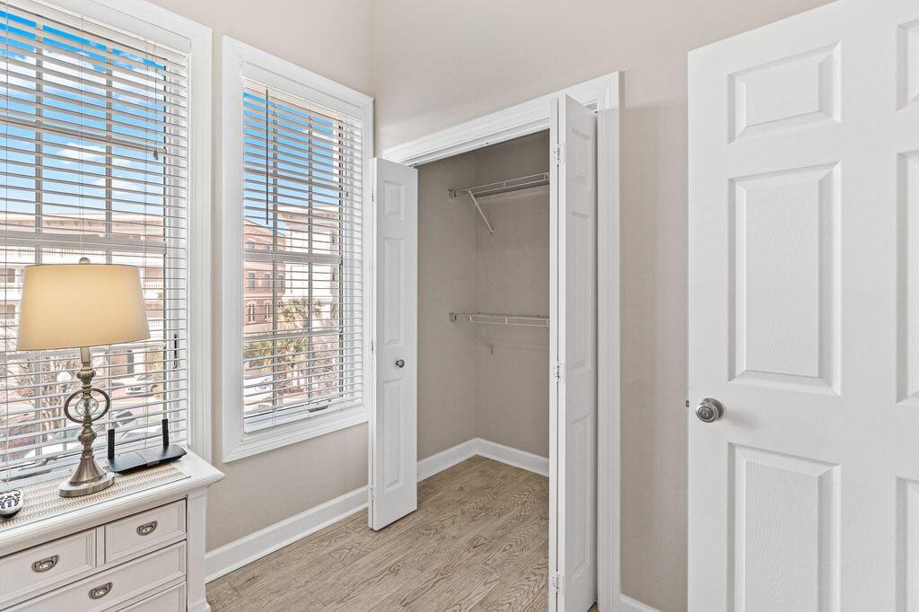 VILLAGE OF SOUTH WALTON BEACH - Residential