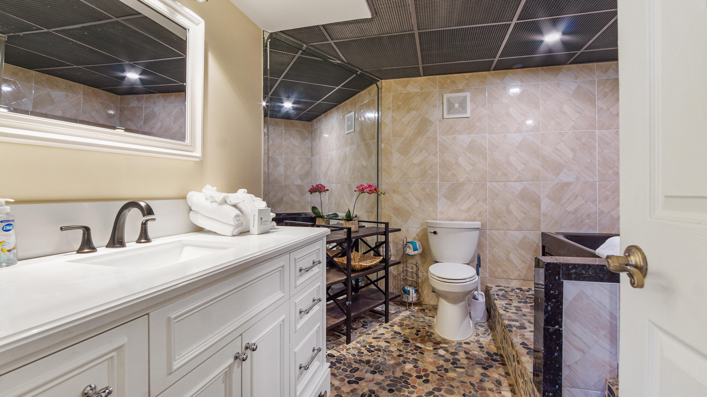 Edgewater Tower II - Residential