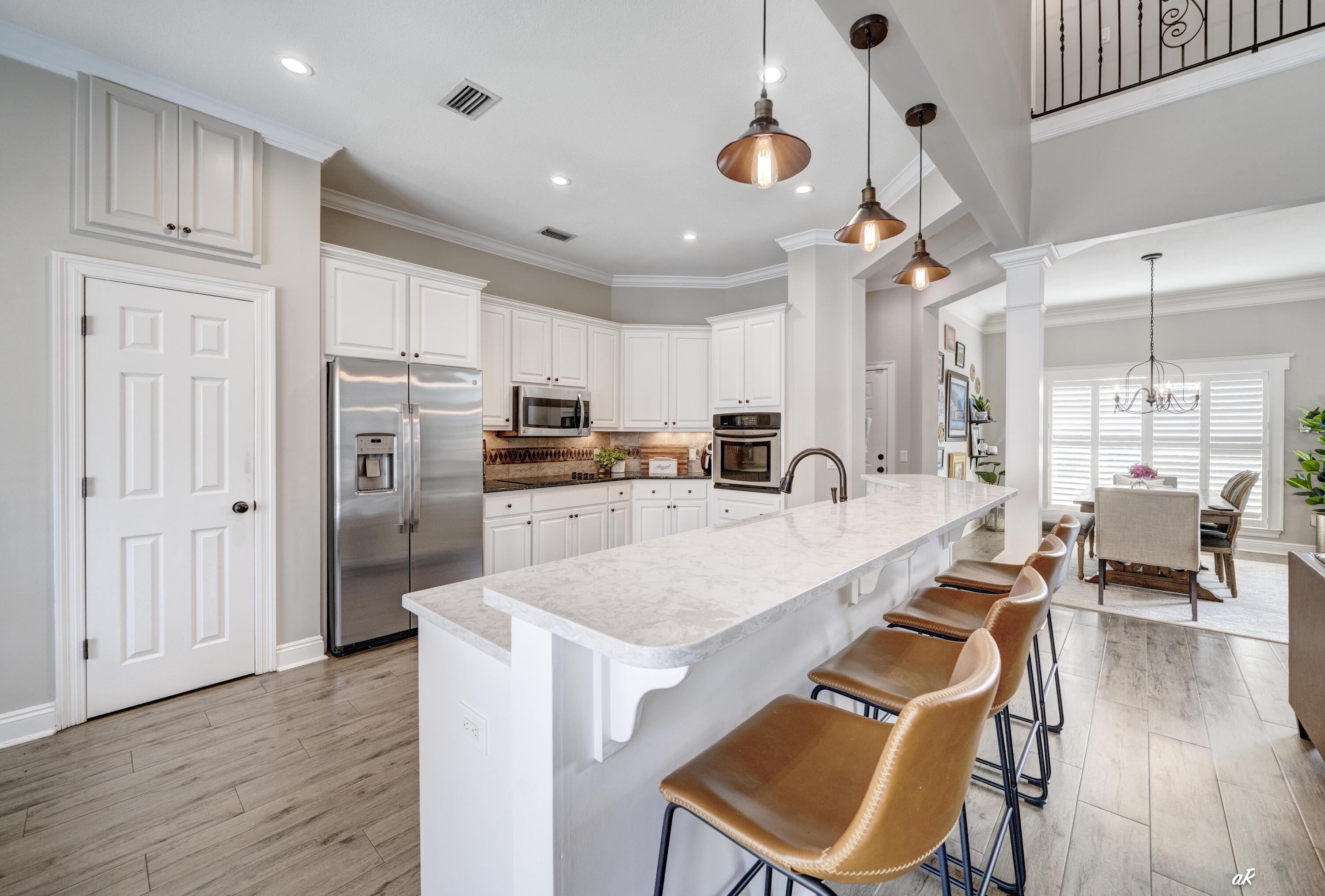 CANDLEWICK ACRES - Residential