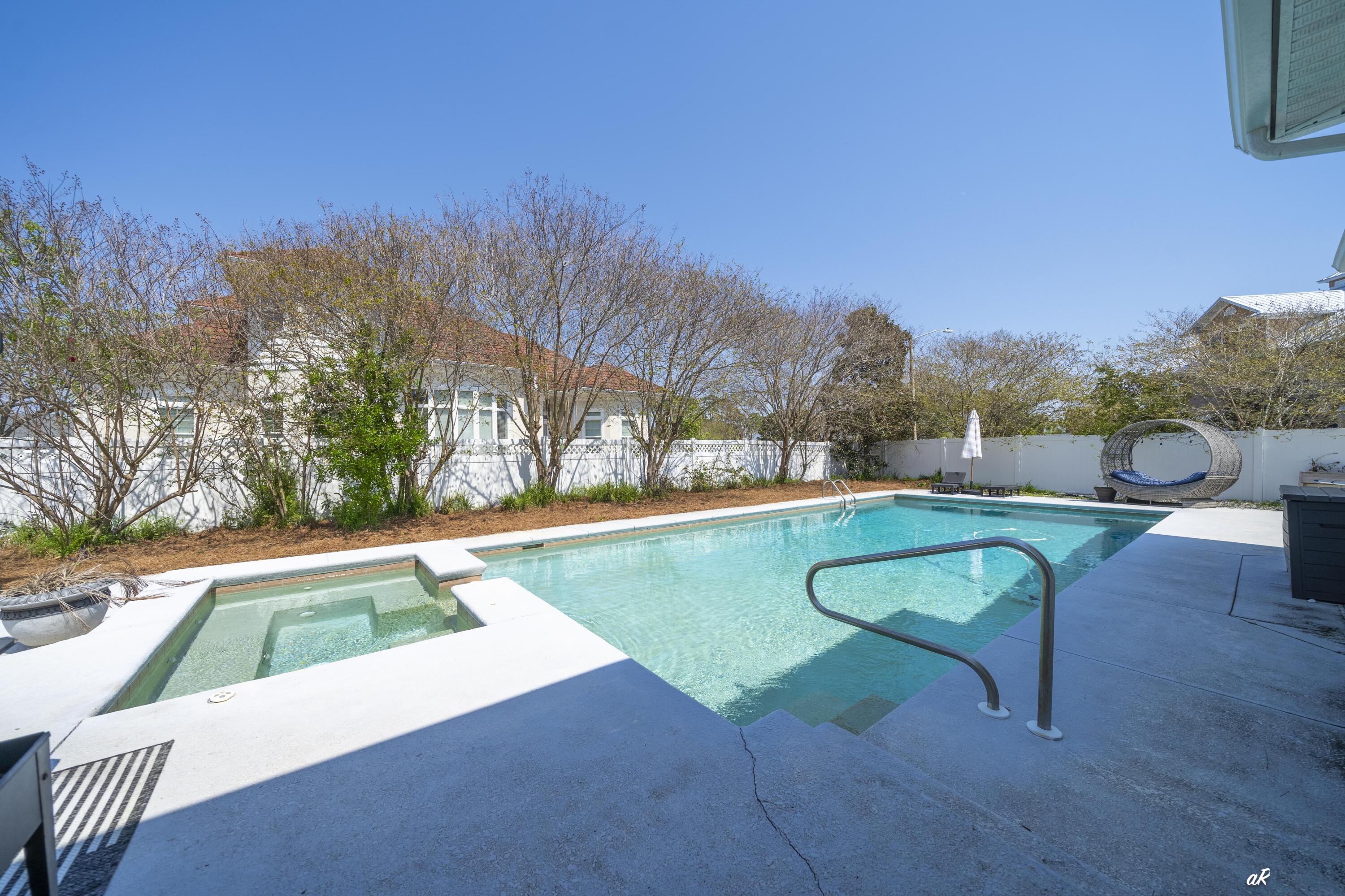 CANDLEWICK ACRES - Residential