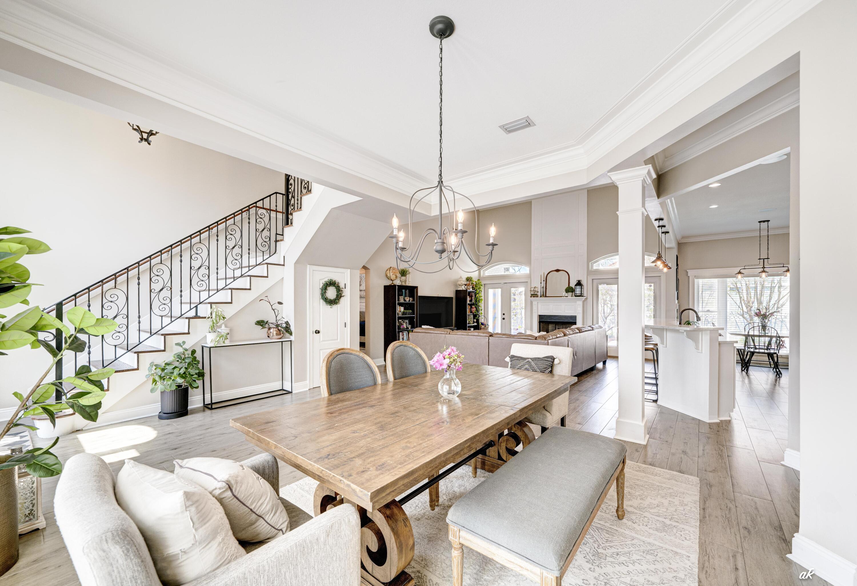 CANDLEWICK ACRES - Residential