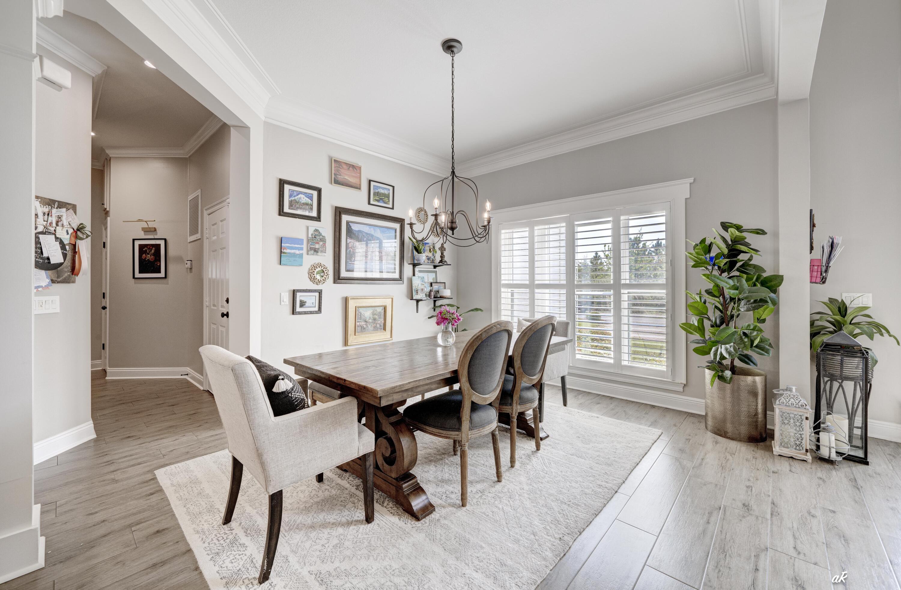 CANDLEWICK ACRES - Residential