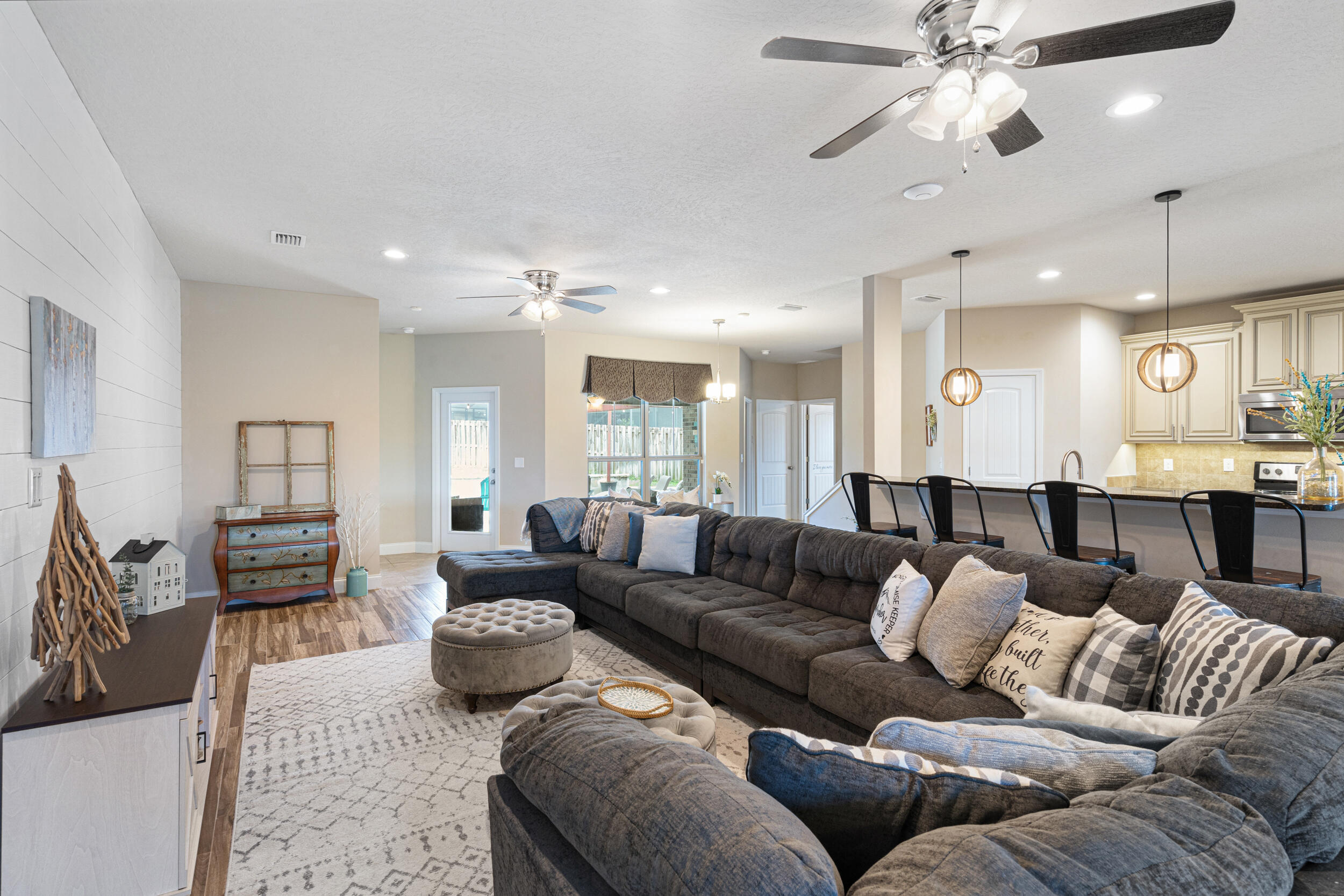 CHANAN ESTATES 1ST ADDN - Residential