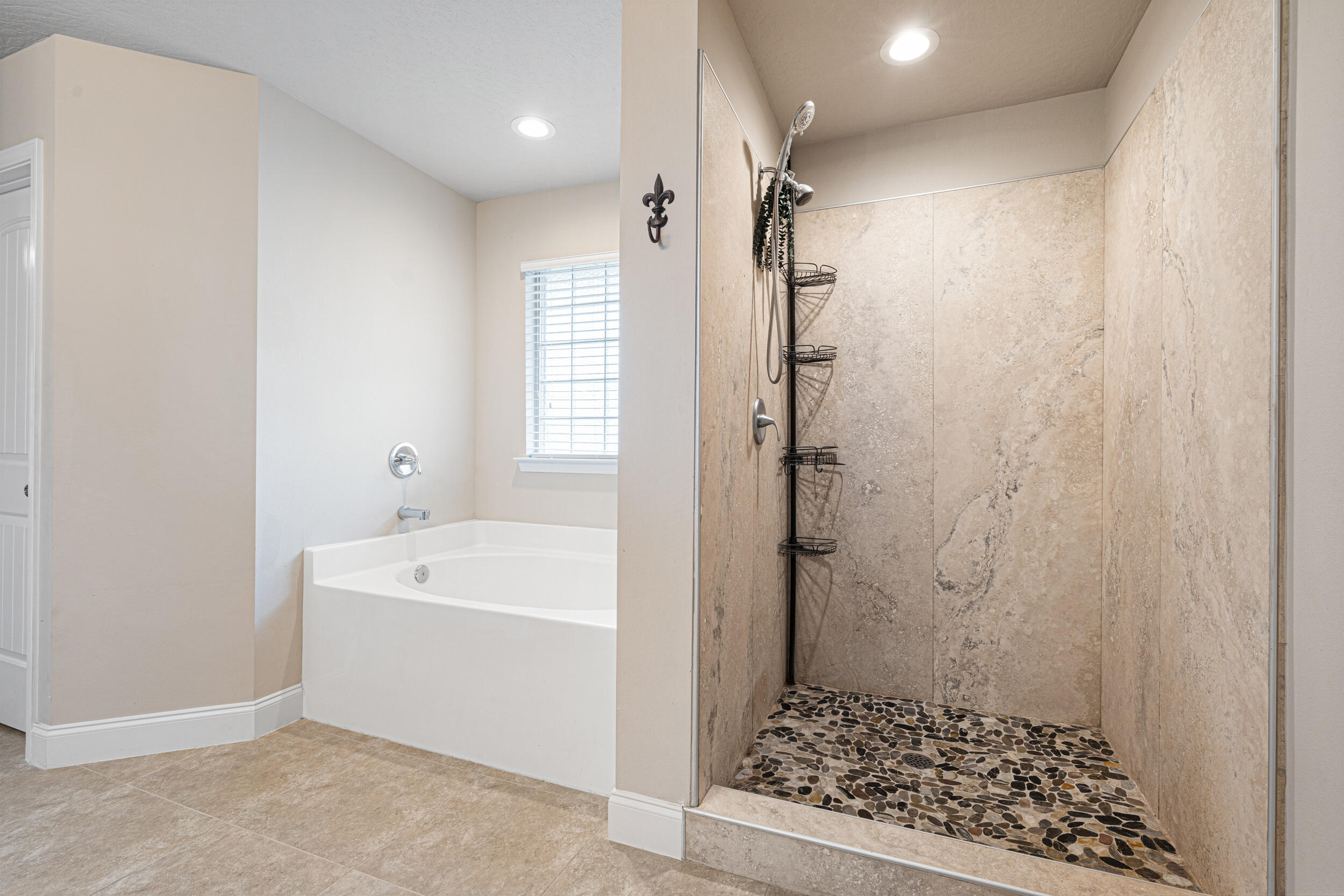 CHANAN ESTATES 1ST ADDN - Residential