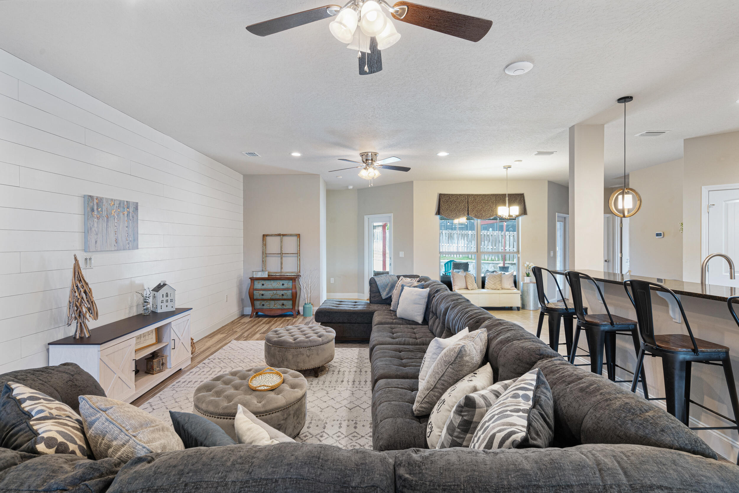 CHANAN ESTATES 1ST ADDN - Residential