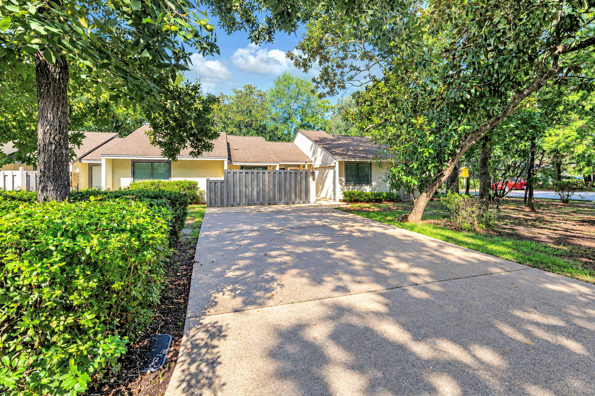 1000 Bay Drive 528