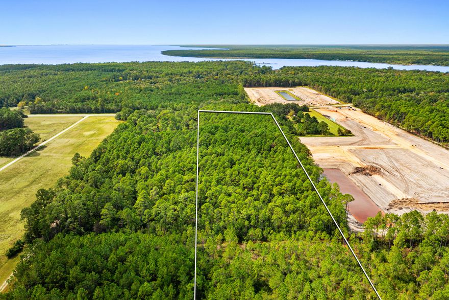 Here is a rare opportunity to own a large tract of land. 10 Acres of beautifully wooded land, Centrally located in the fast growing city of Freeport. Just 20 minutes to the beach and approximately 34 minutes to the nearest Eglin AFB gate. Great property for development.

SURVEY AVAILABLE

Buyer to verify all lot detentions, zoning, access and information deemed important.