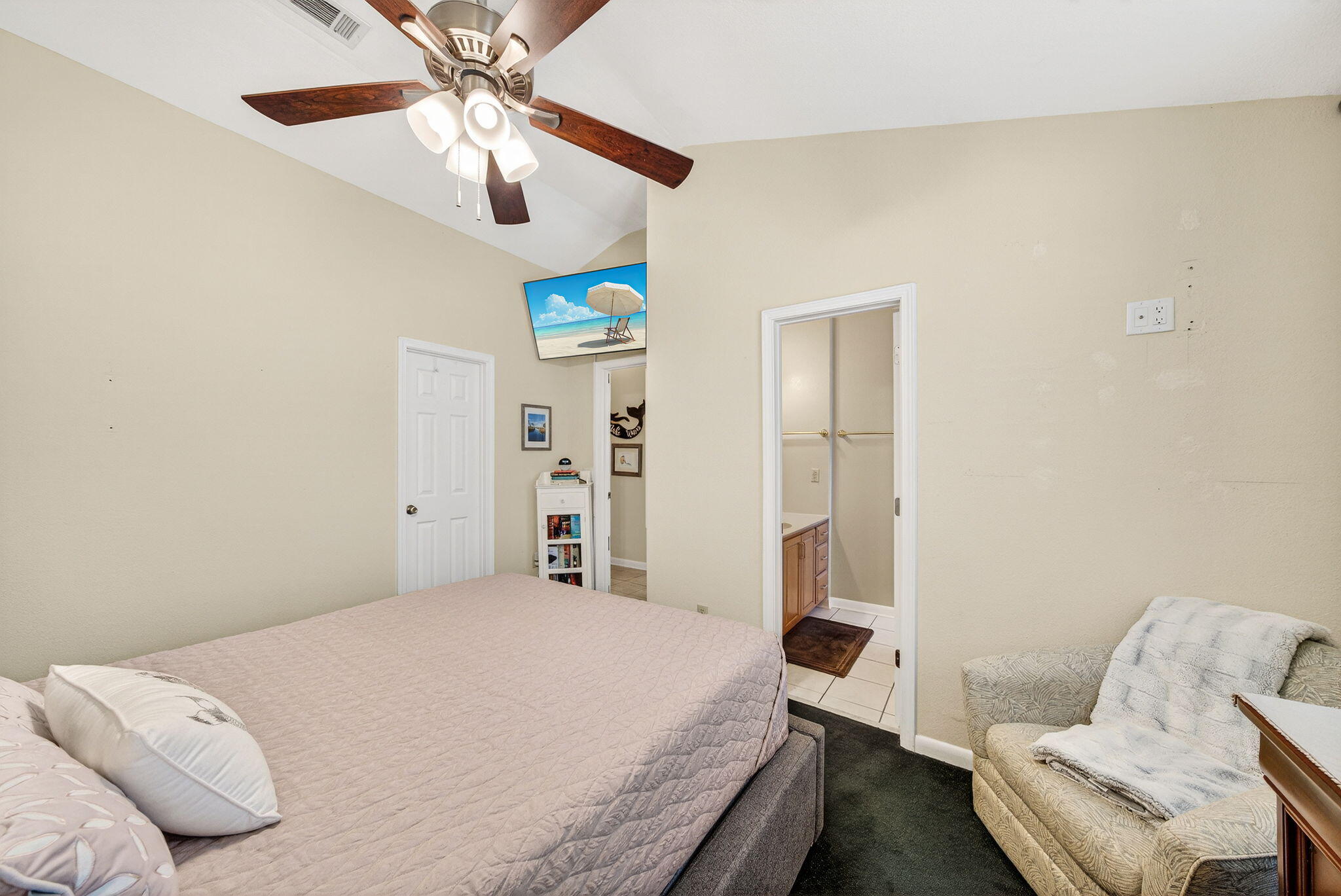 South Bay Grove Road - Residential