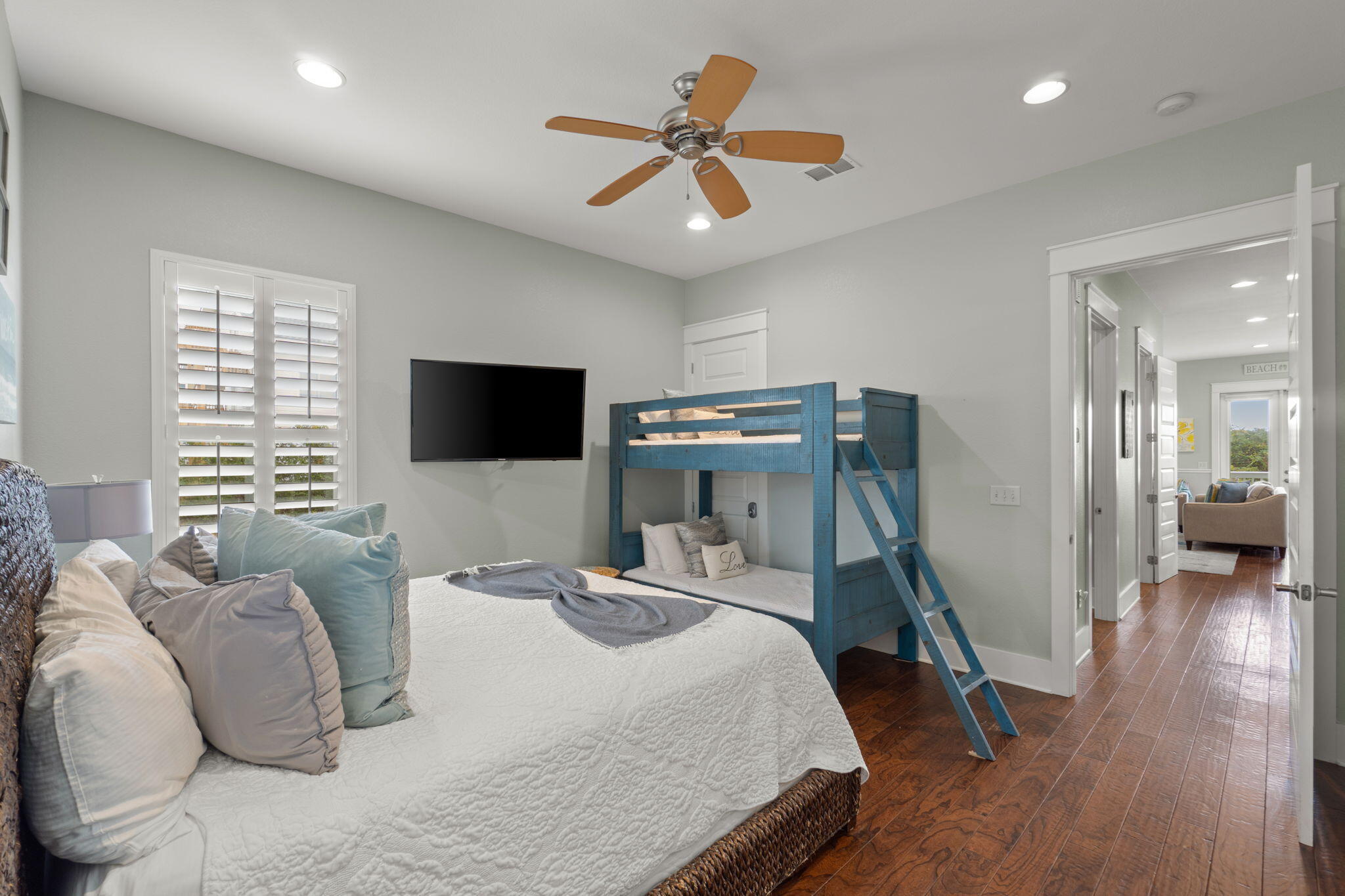 BEACH HIGHLAND 1ST ADD - Residential