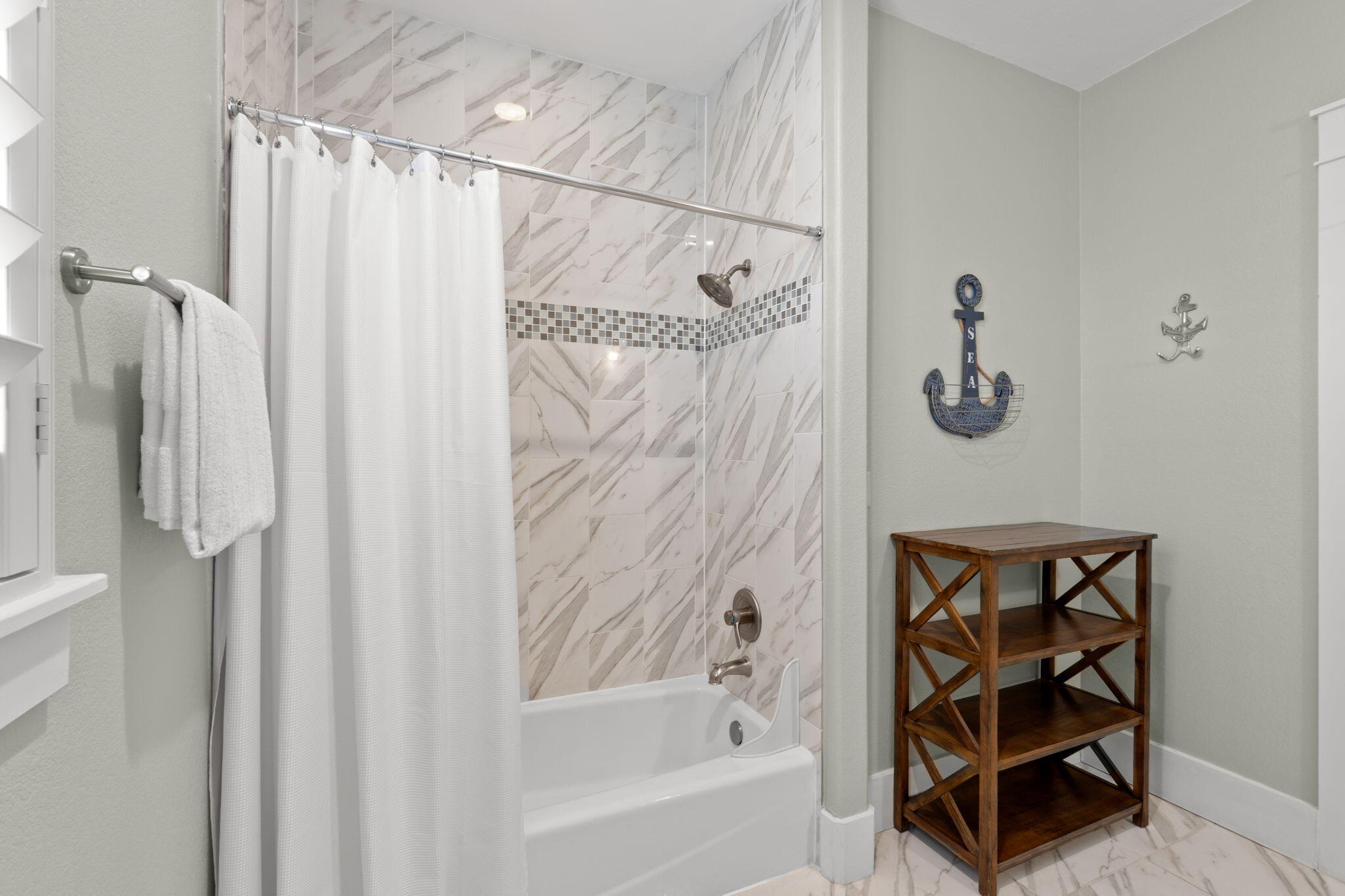 BEACH HIGHLAND 1ST ADD - Residential