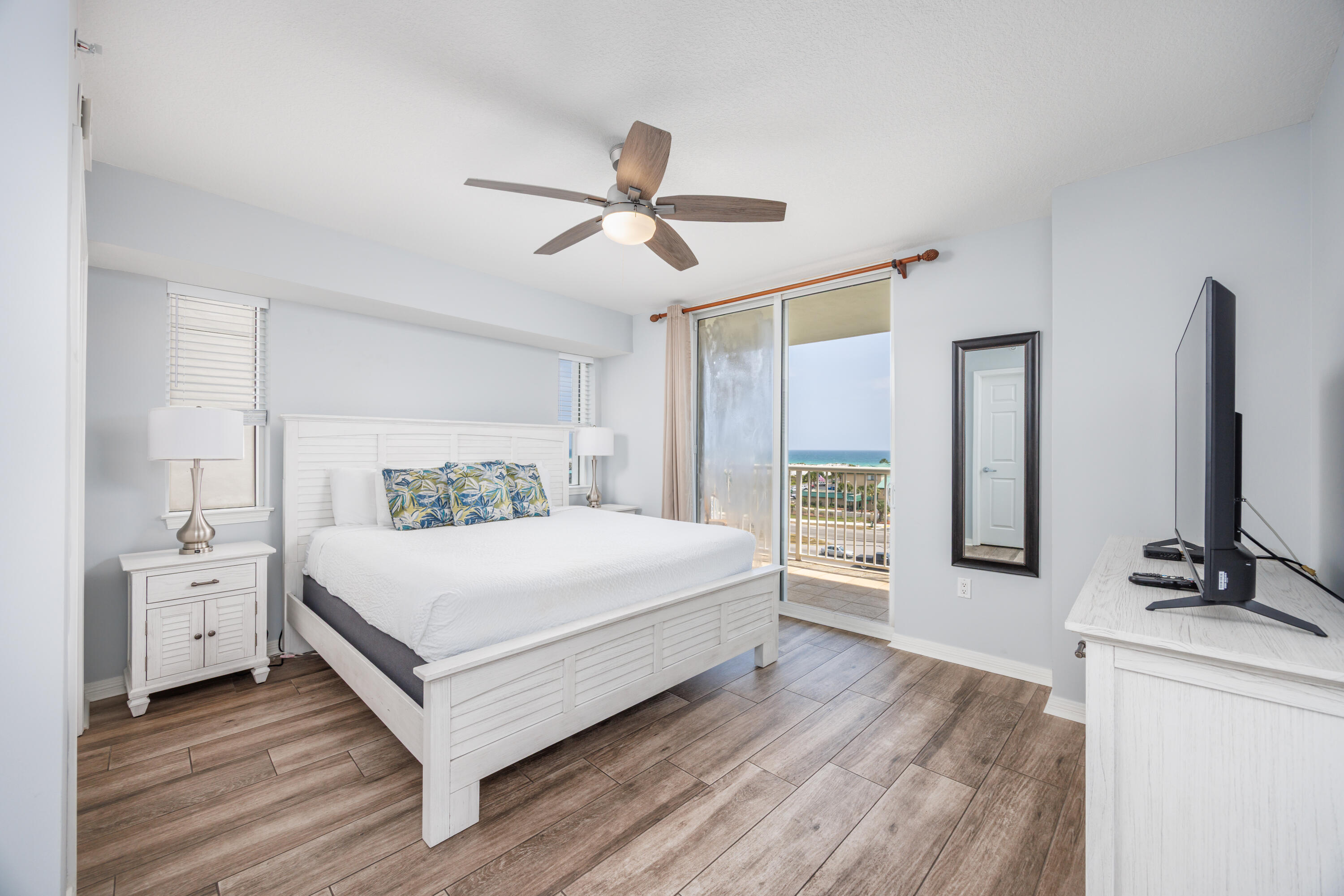 DESTIN WEST PELICAN - Residential