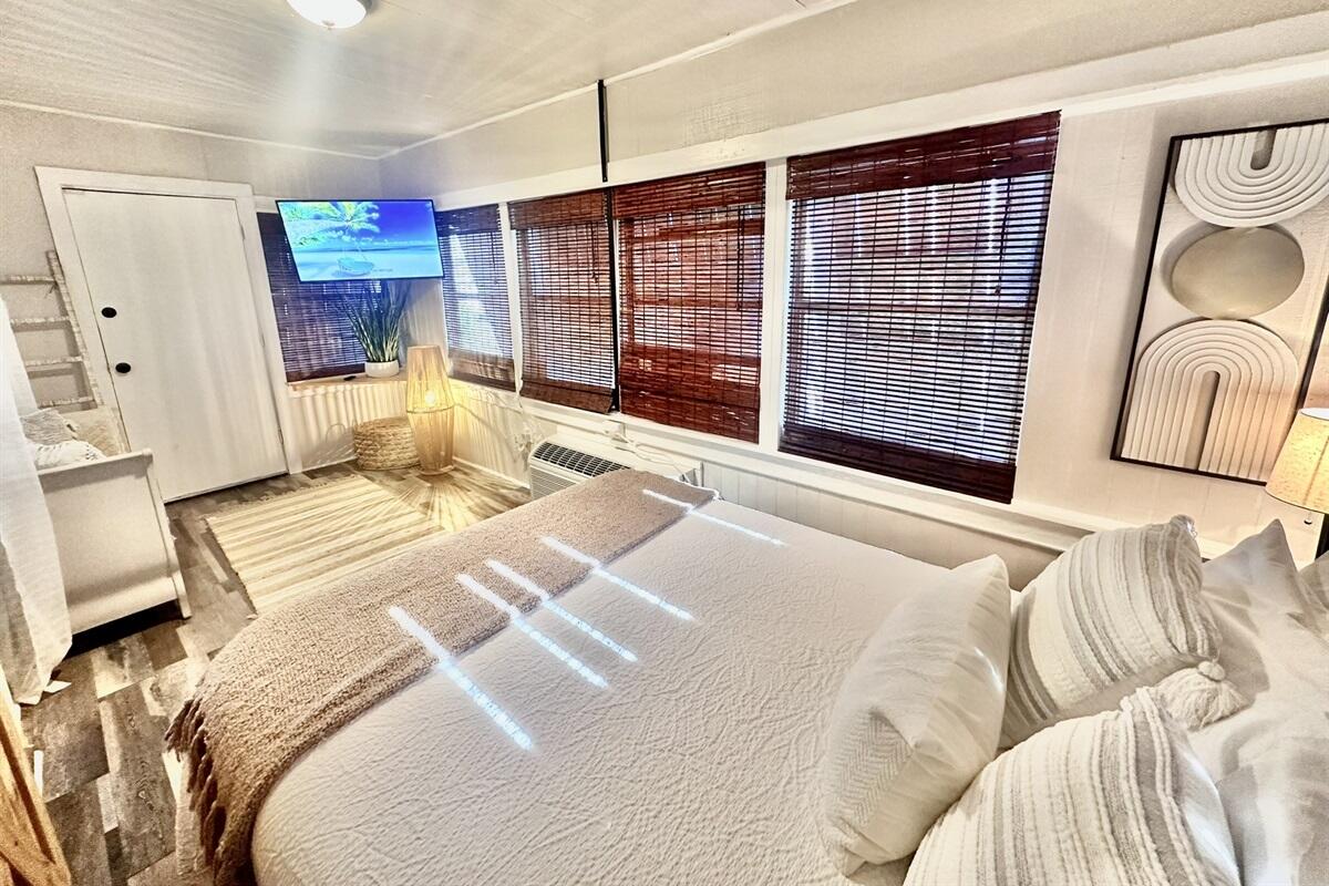 LAGUNA BEACH 6TH ADDN - Residential