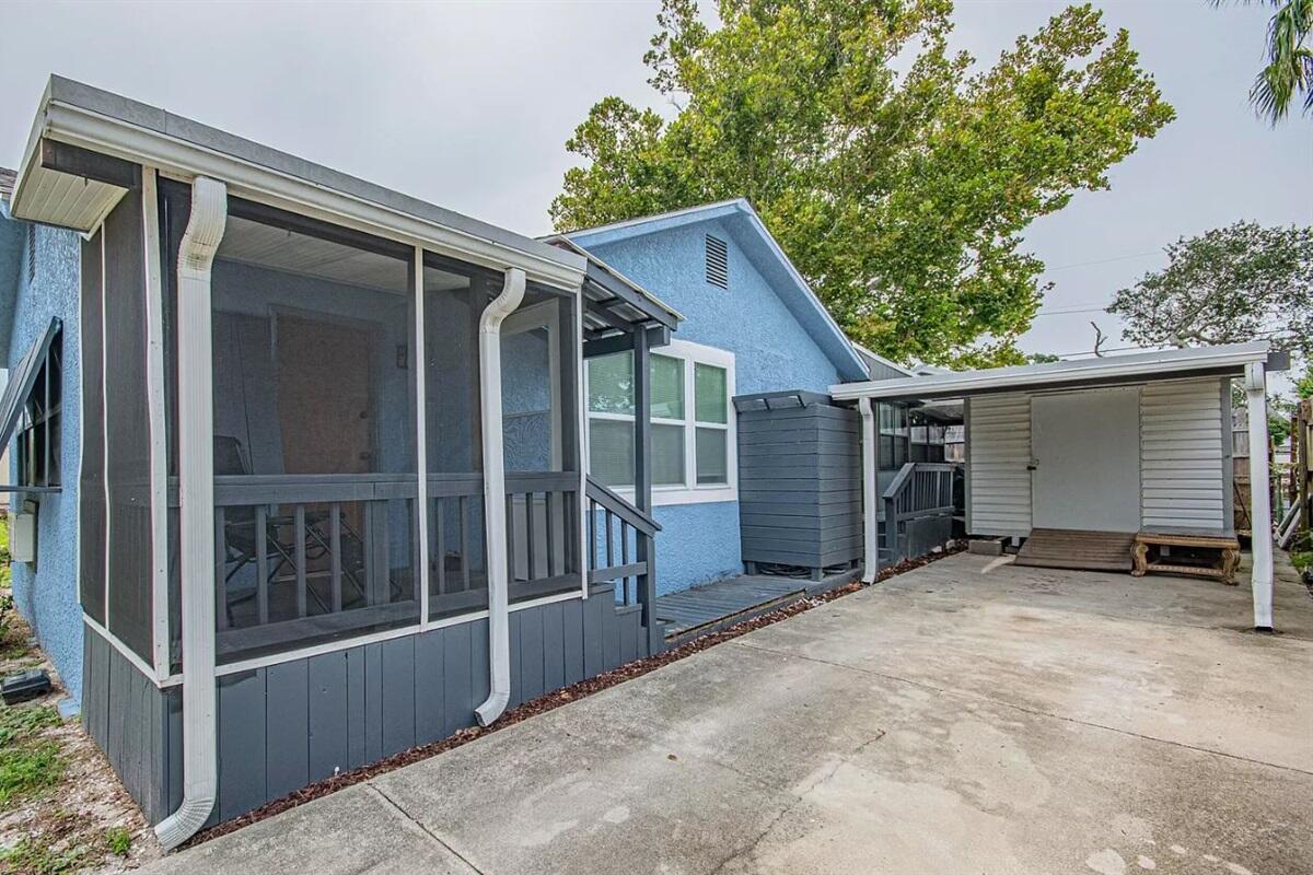 LAGUNA BEACH 6TH ADDN - Residential