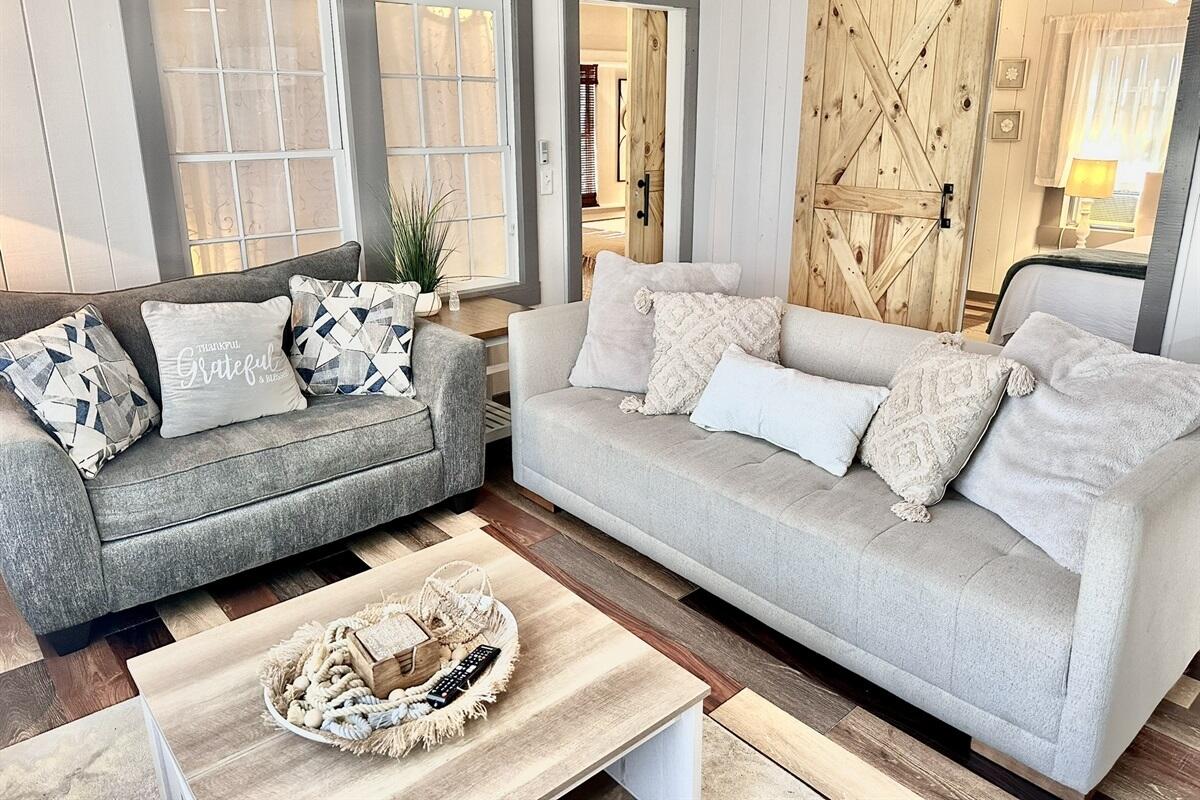 LAGUNA BEACH 6TH ADDN - Residential