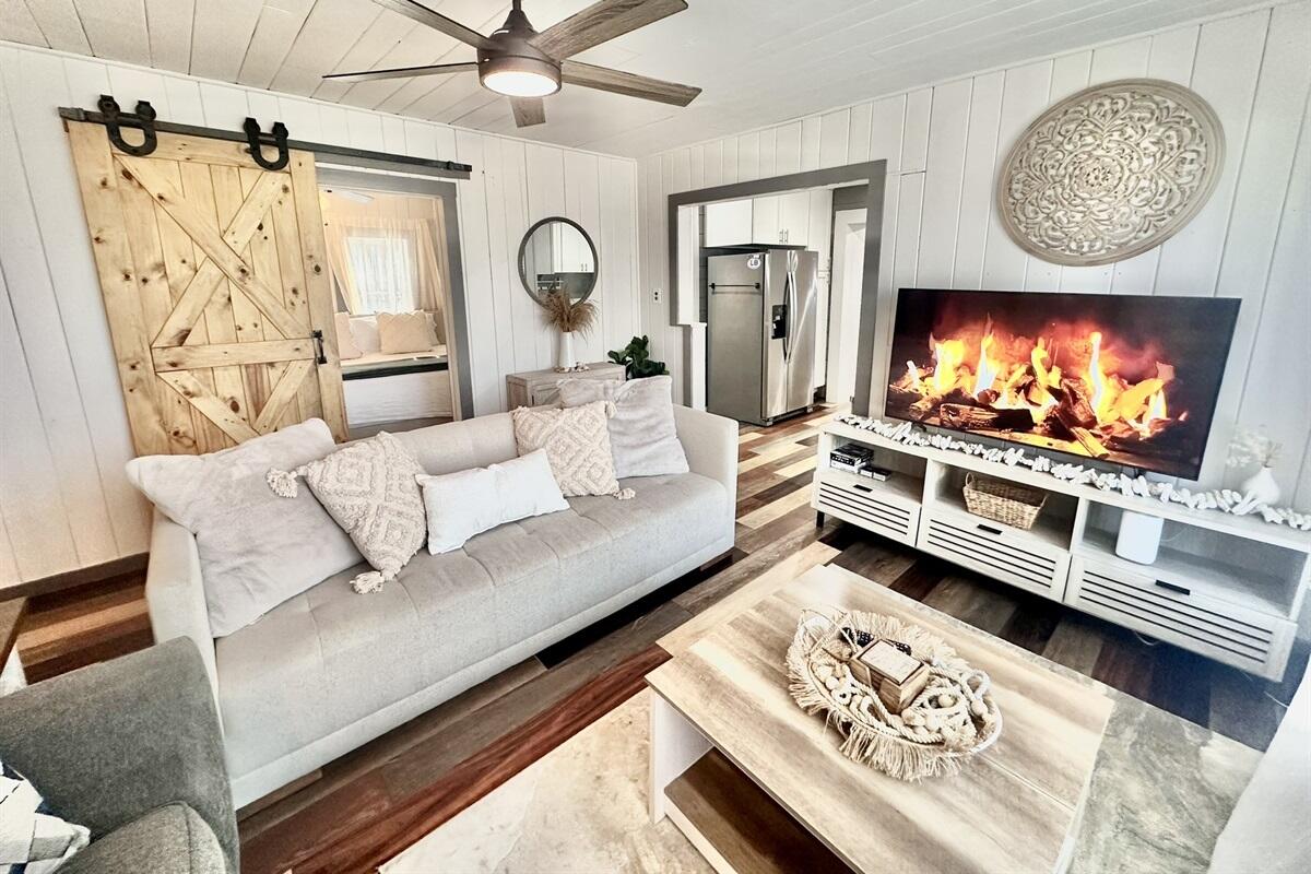 LAGUNA BEACH 6TH ADDN - Residential