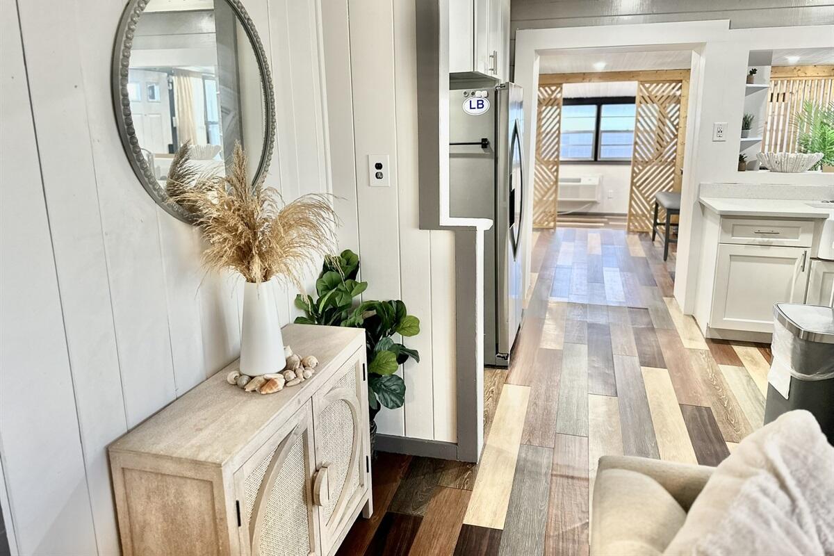 LAGUNA BEACH 6TH ADDN - Residential